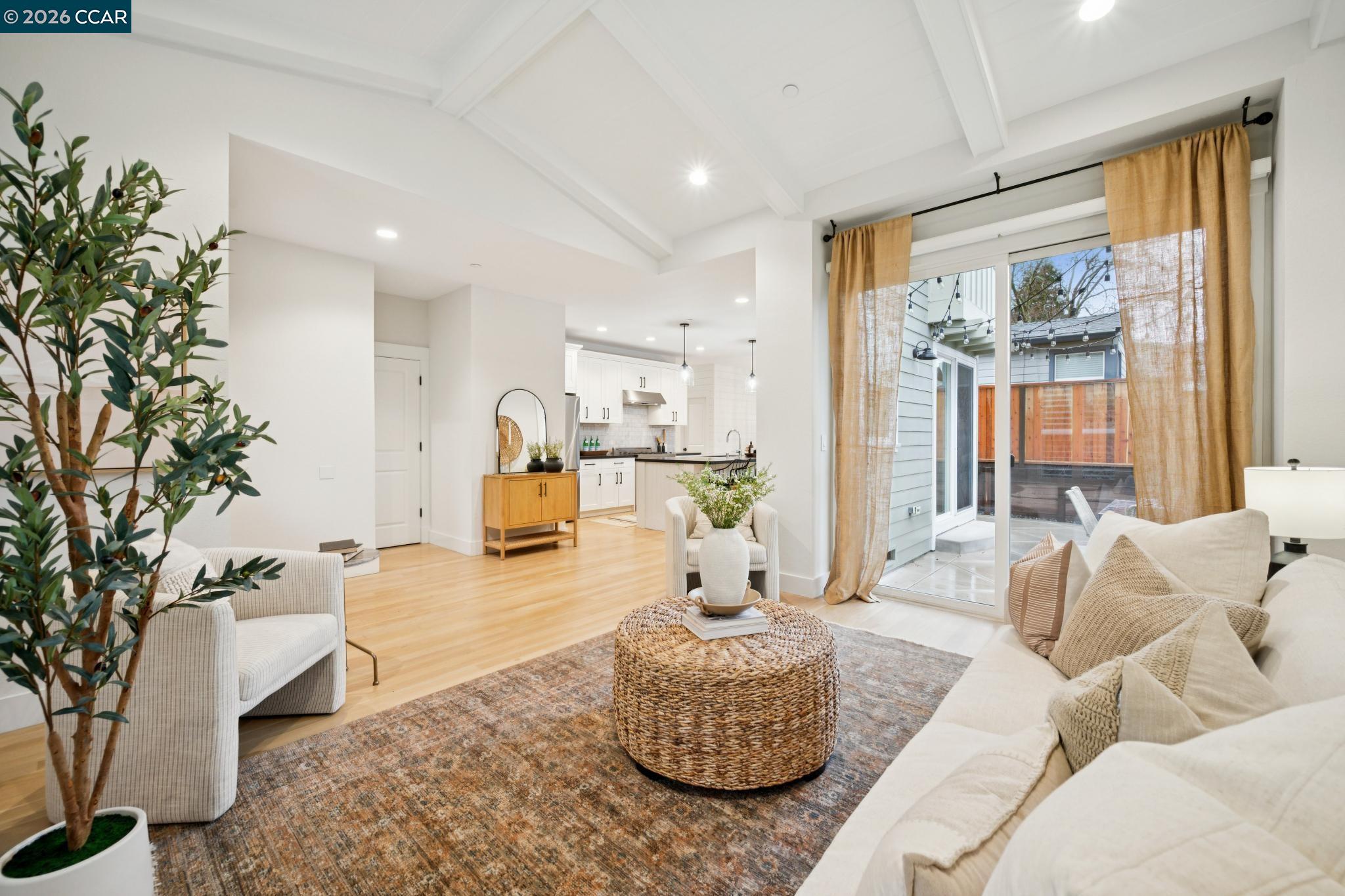 32 Crowley Pl
