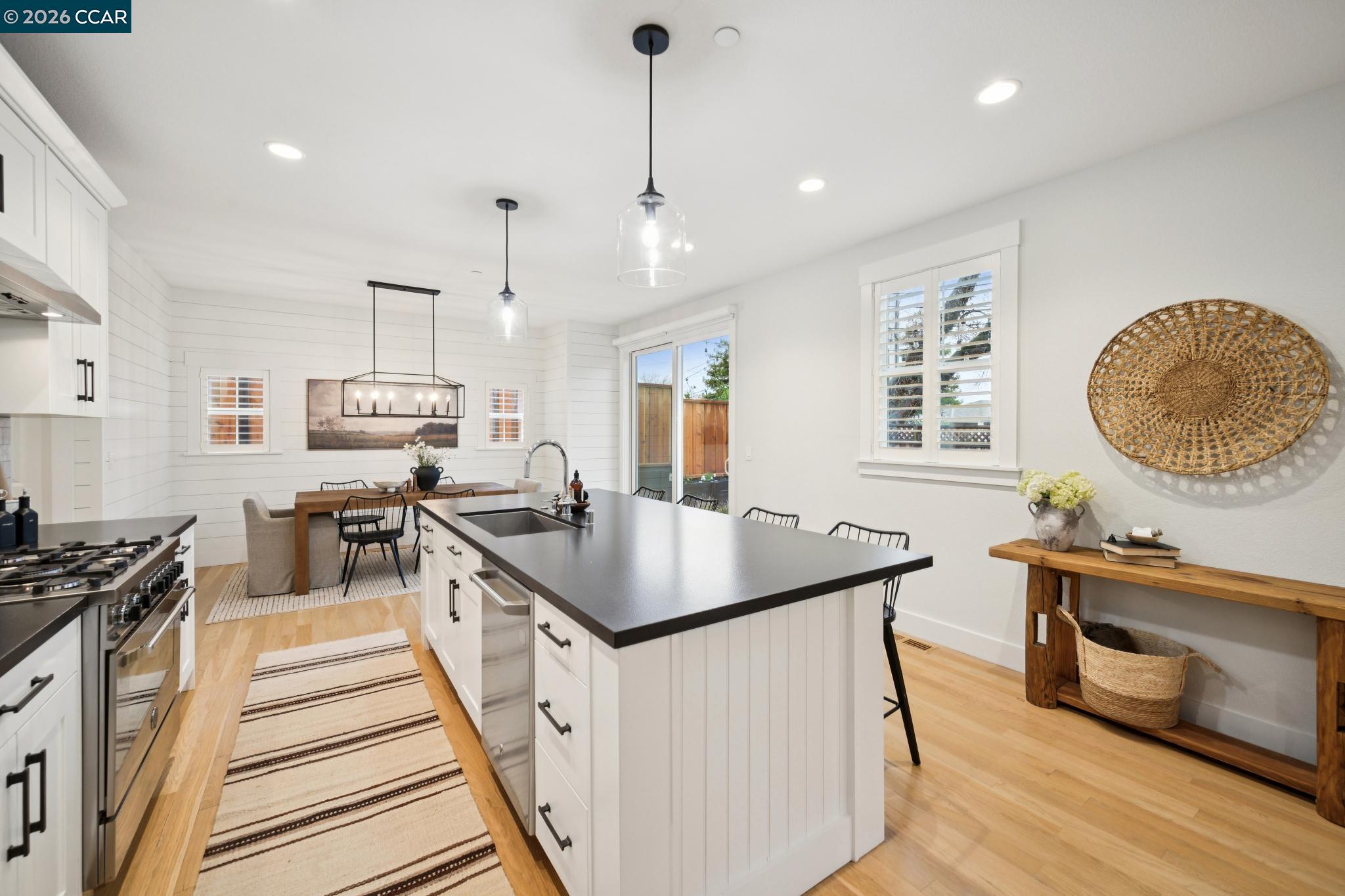 32 Crowley Pl