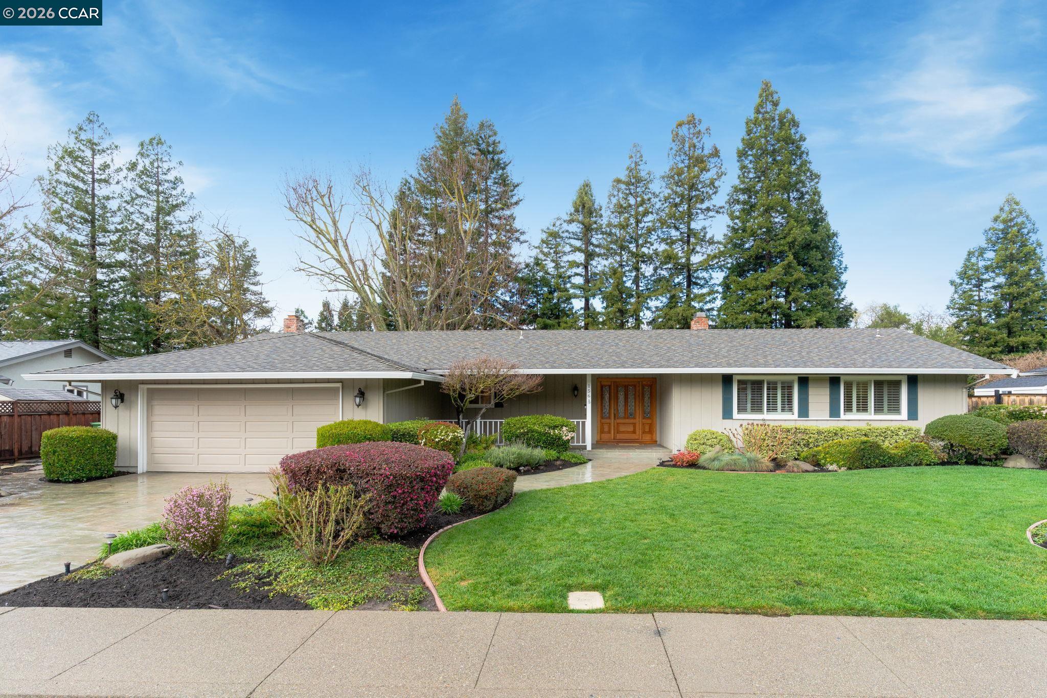 156 Santiago Drive