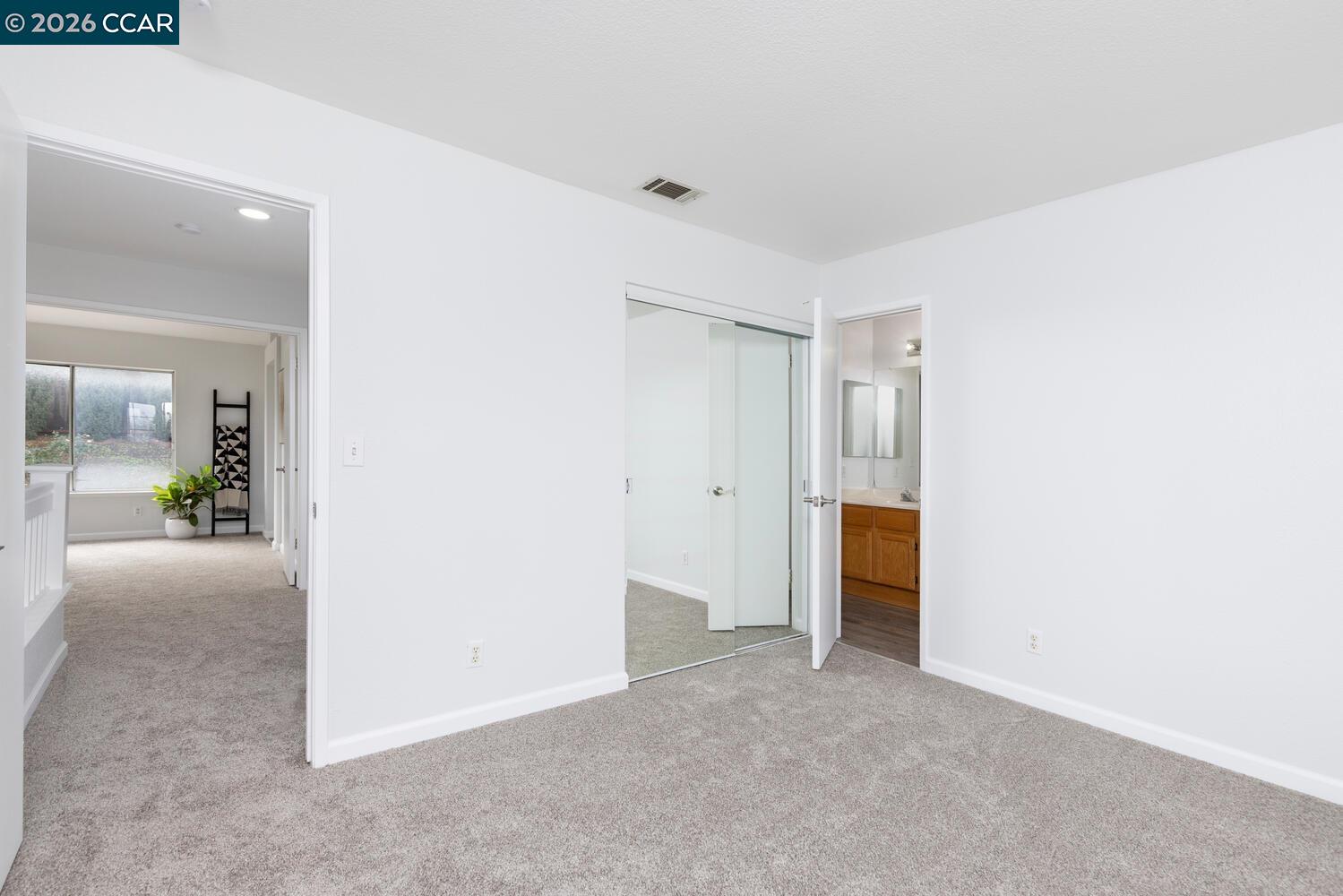 558 Fletcher St