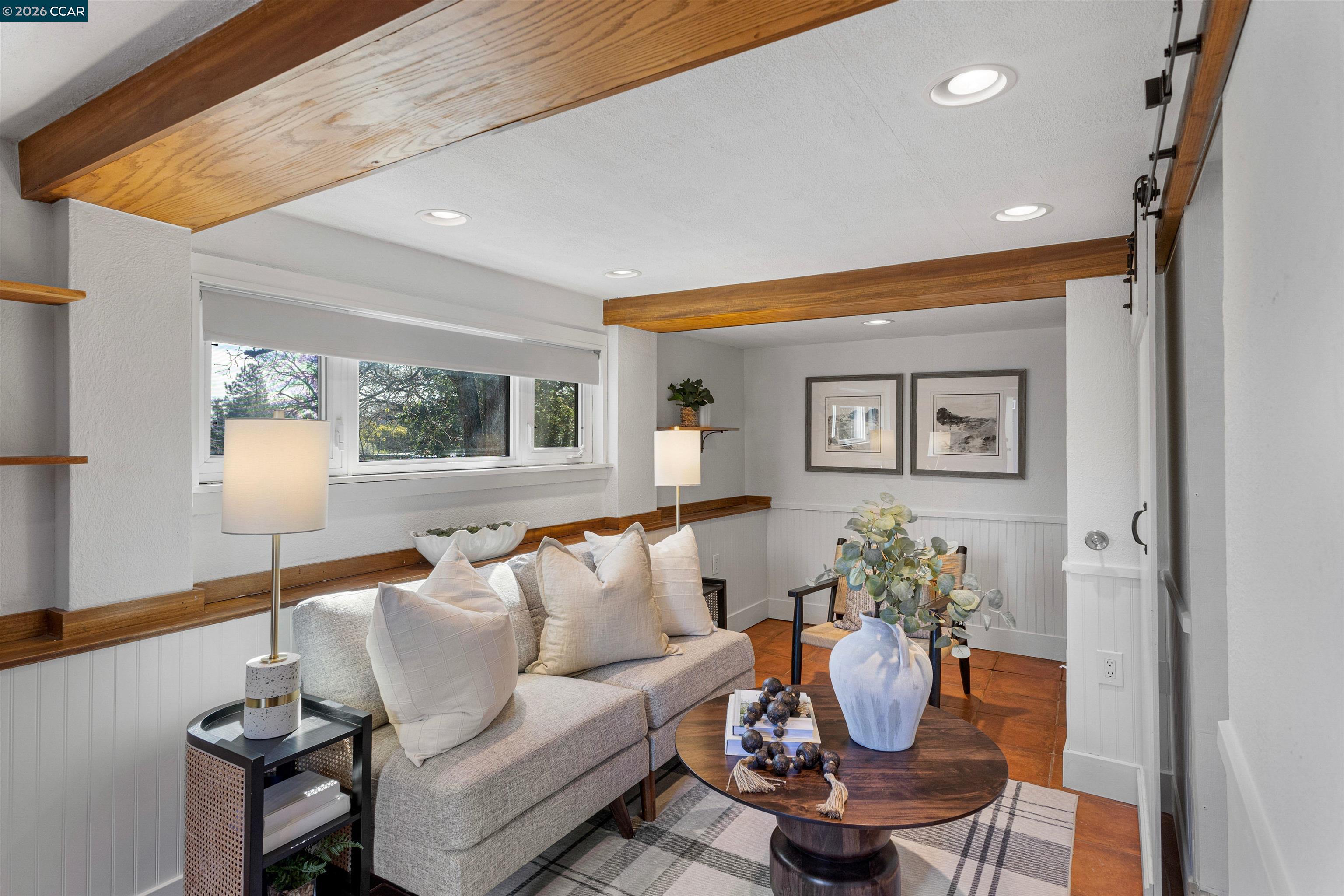 151 Montecito Crescent