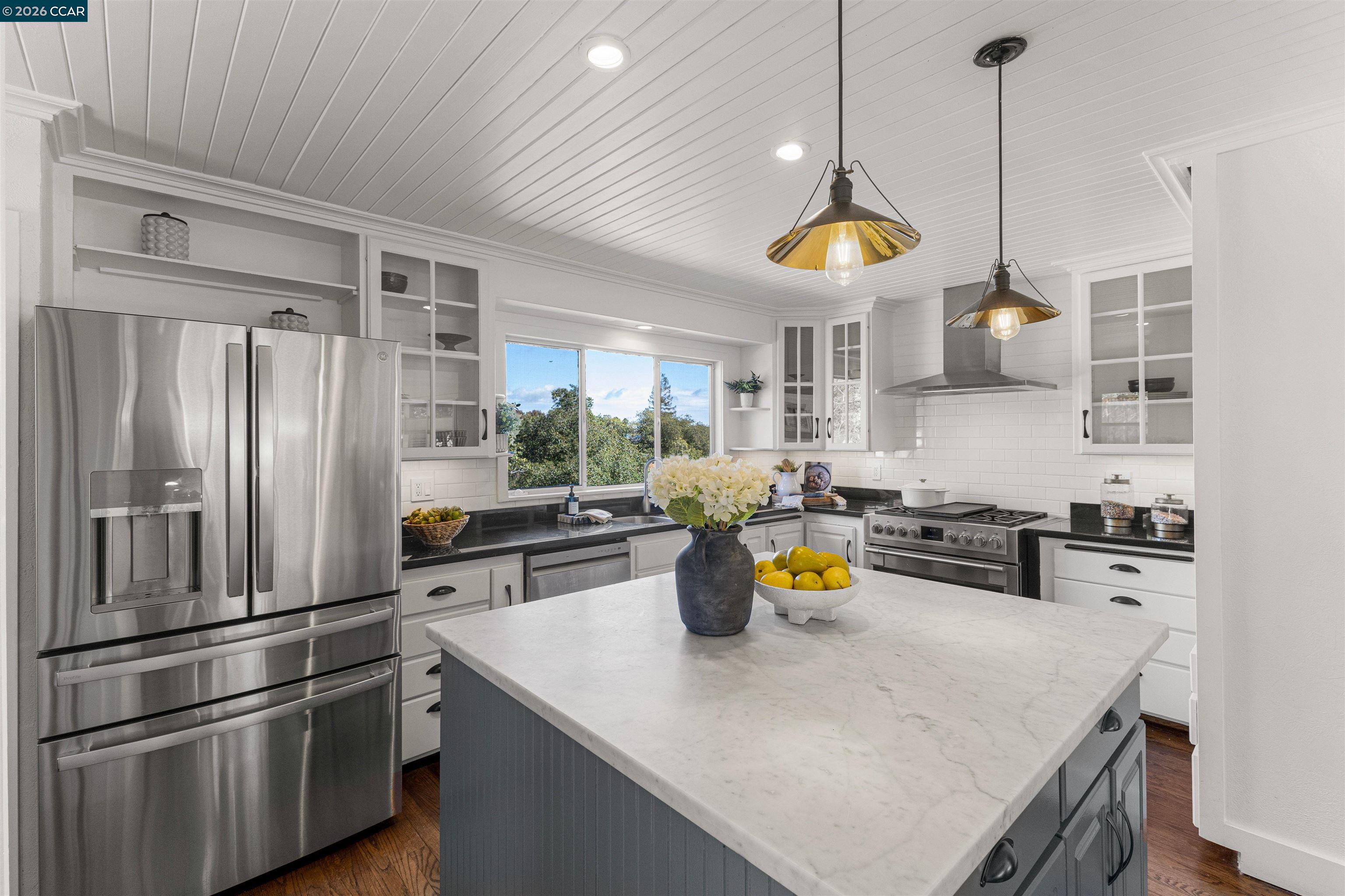 151 Montecito Crescent