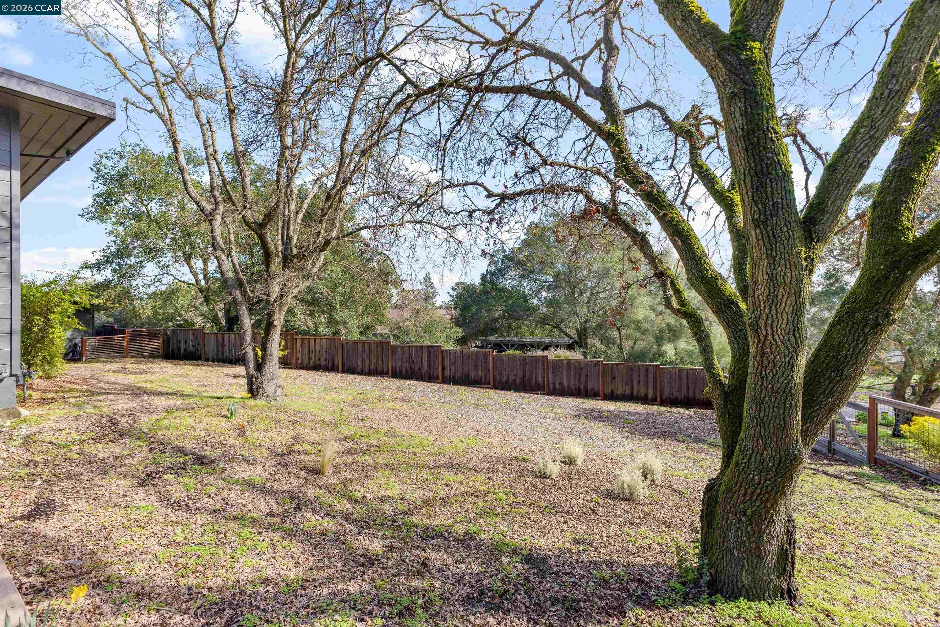 151 Montecito Crescent