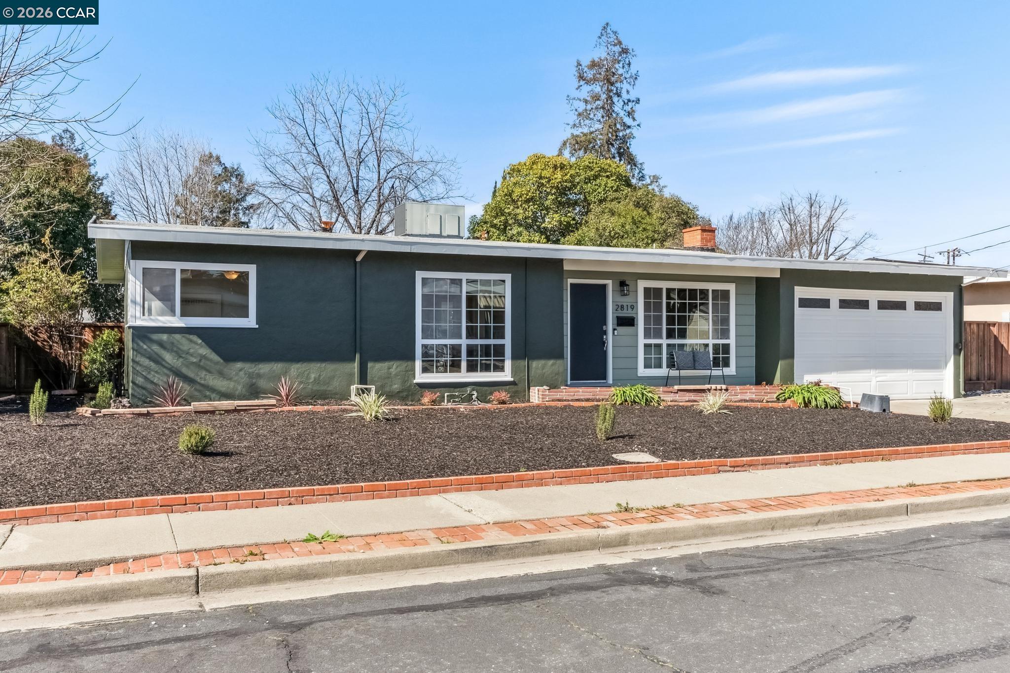 2819 Kay Ave