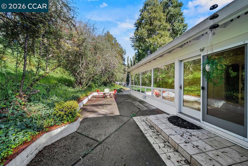 351 Montecillo Drive