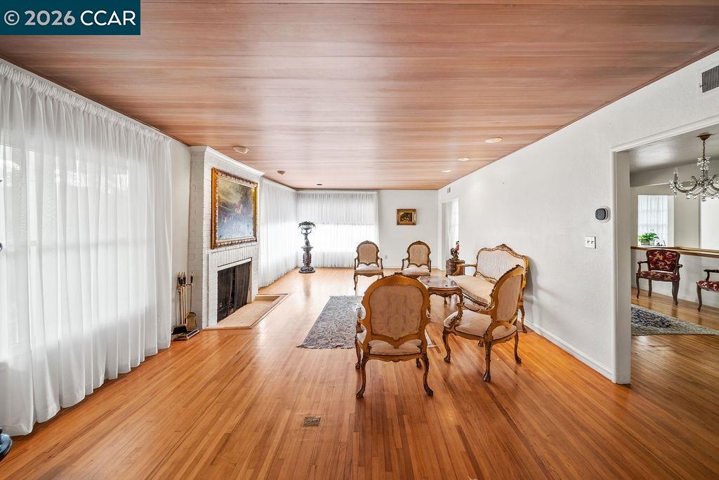 351 Montecillo Drive
