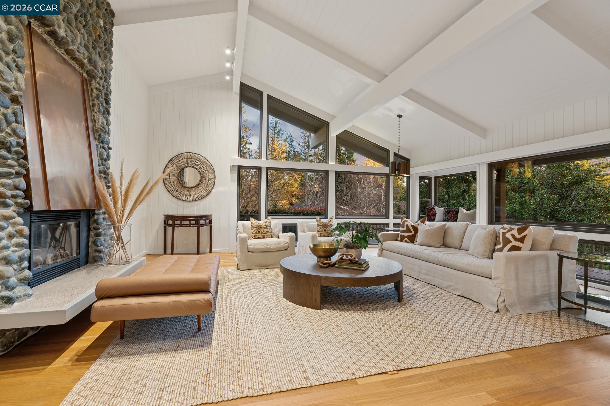 147 Amber Valley Dr