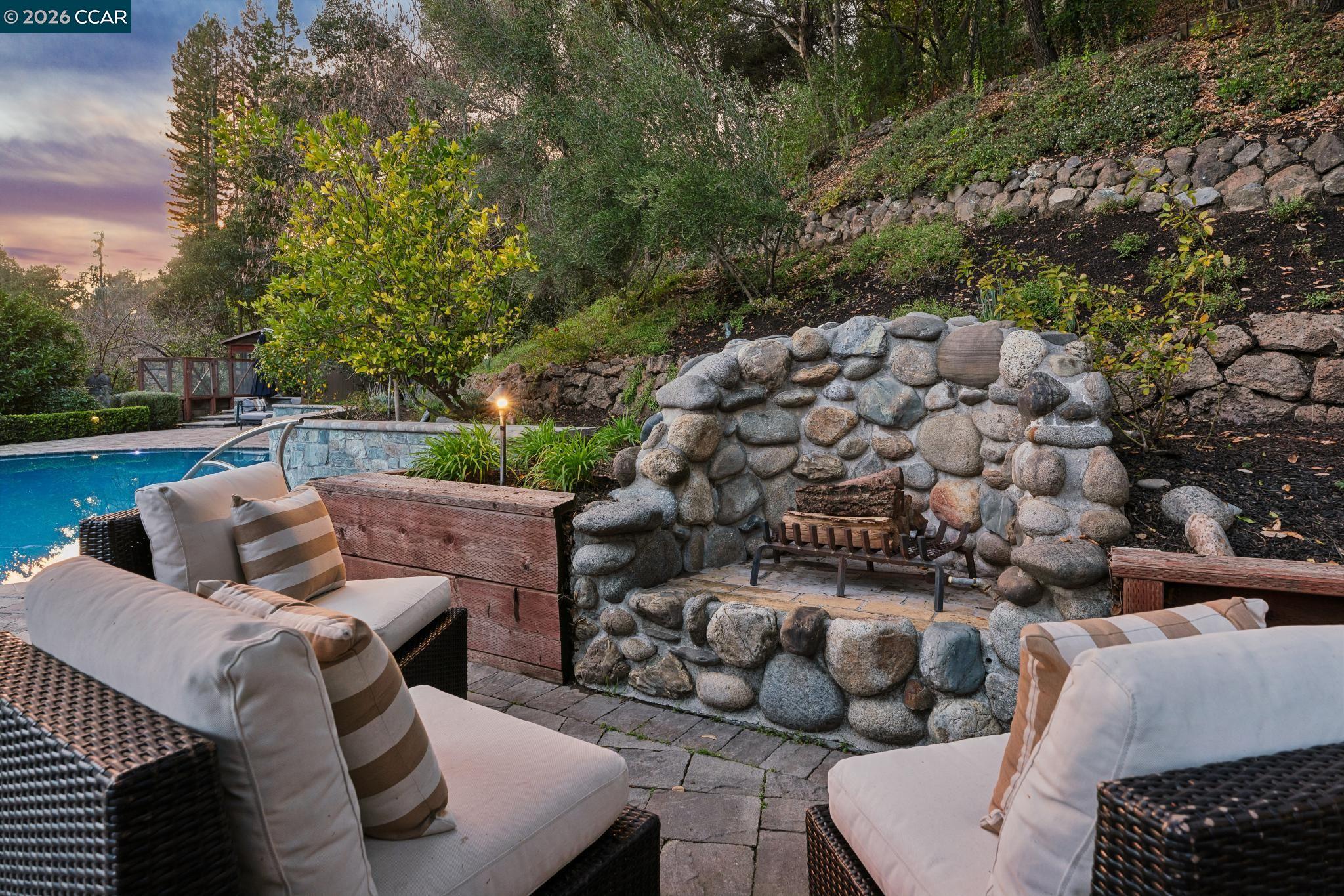 147 Amber Valley Dr