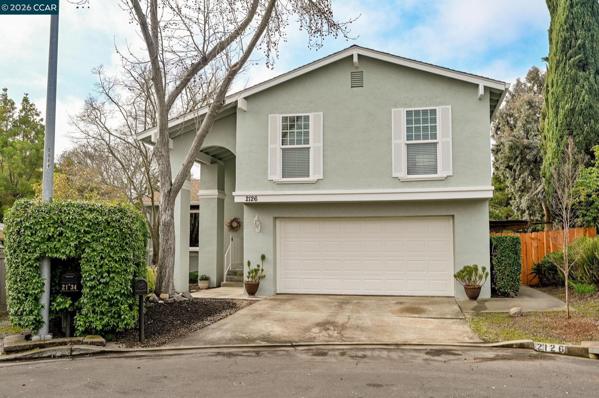 2126 Spring Lake CT