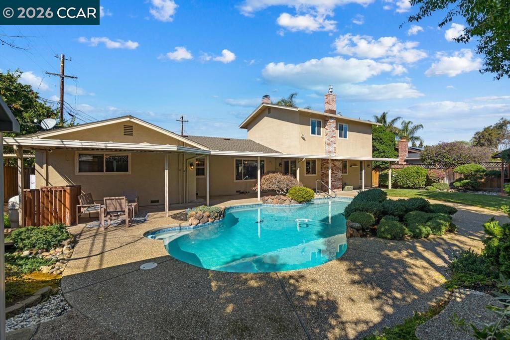 1560 Ayers Rd