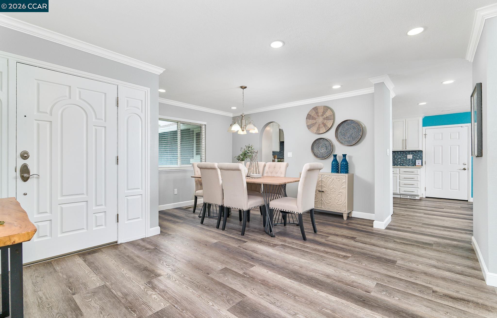 23 Capistrano Ct