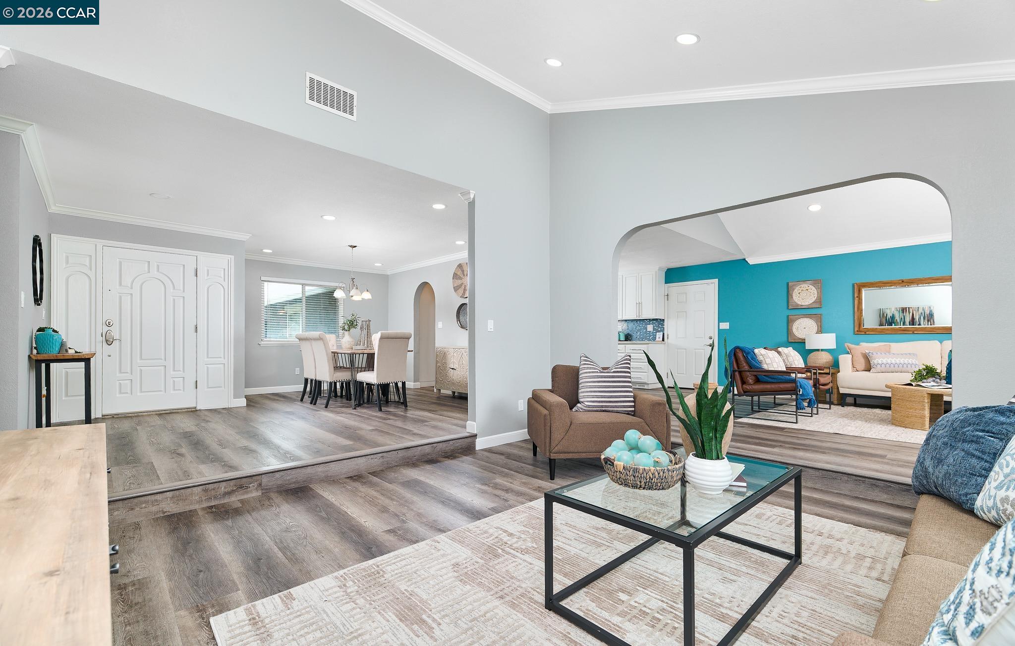 23 Capistrano Ct