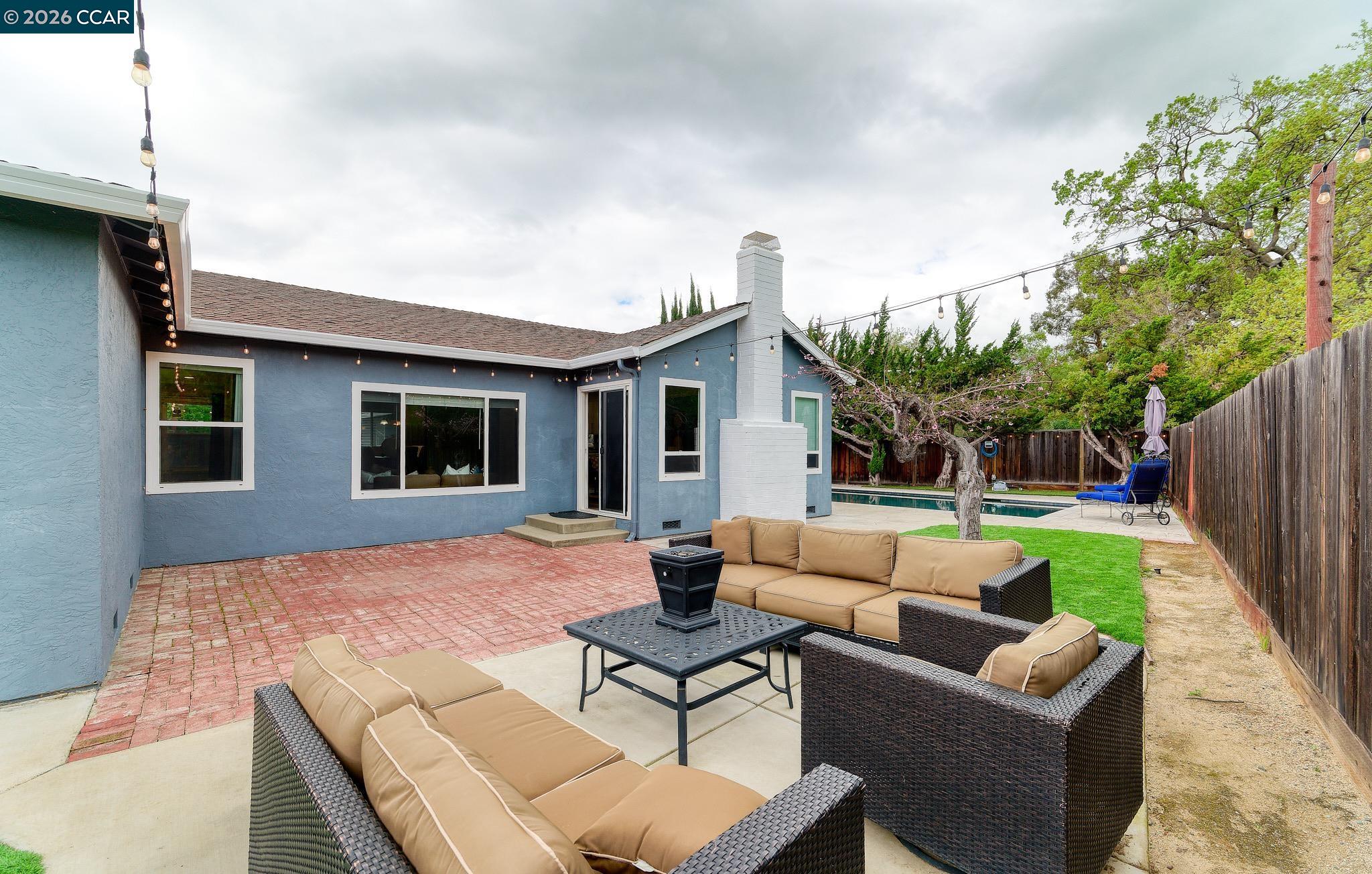 23 Capistrano Ct