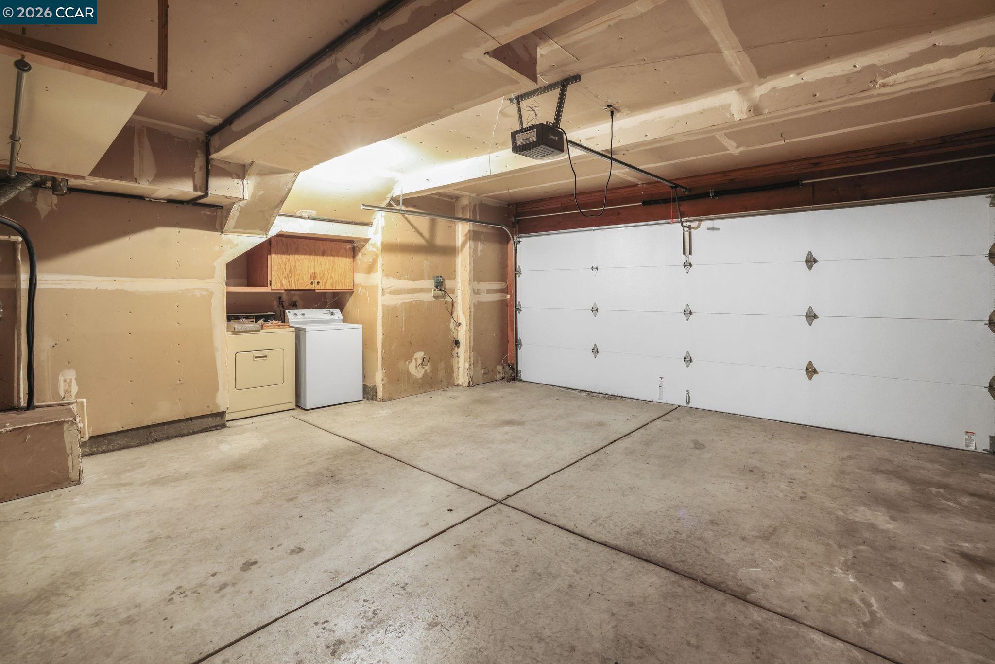 270 Willow Lake Dr