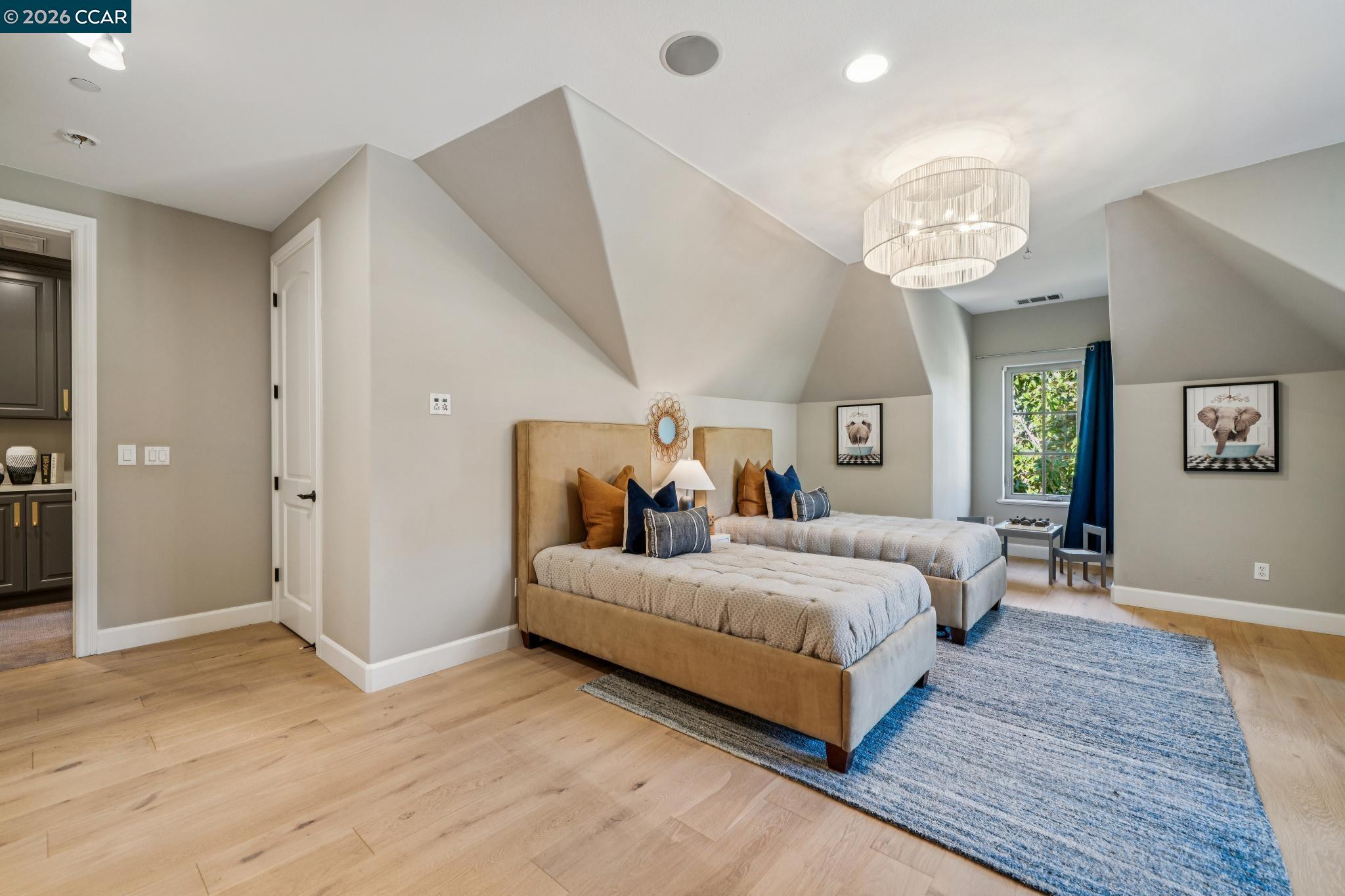 1179 Sebastian Ln