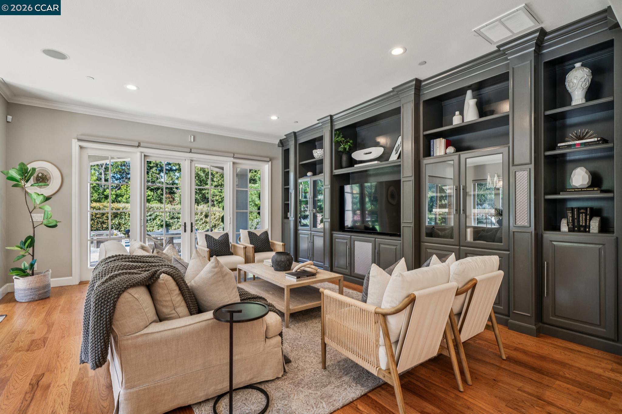 1179 Sebastian Ln