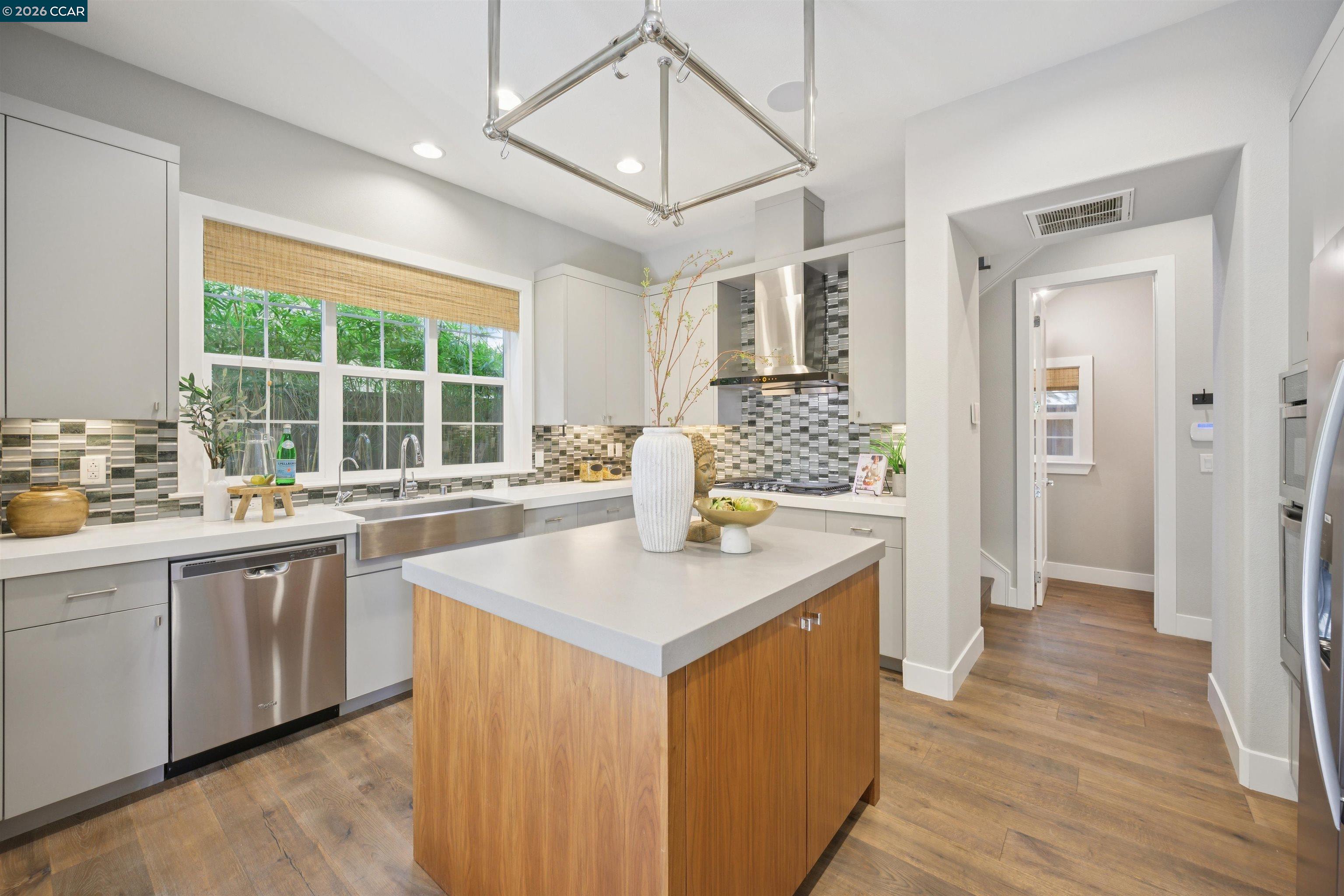 5162 Rowan Dr.