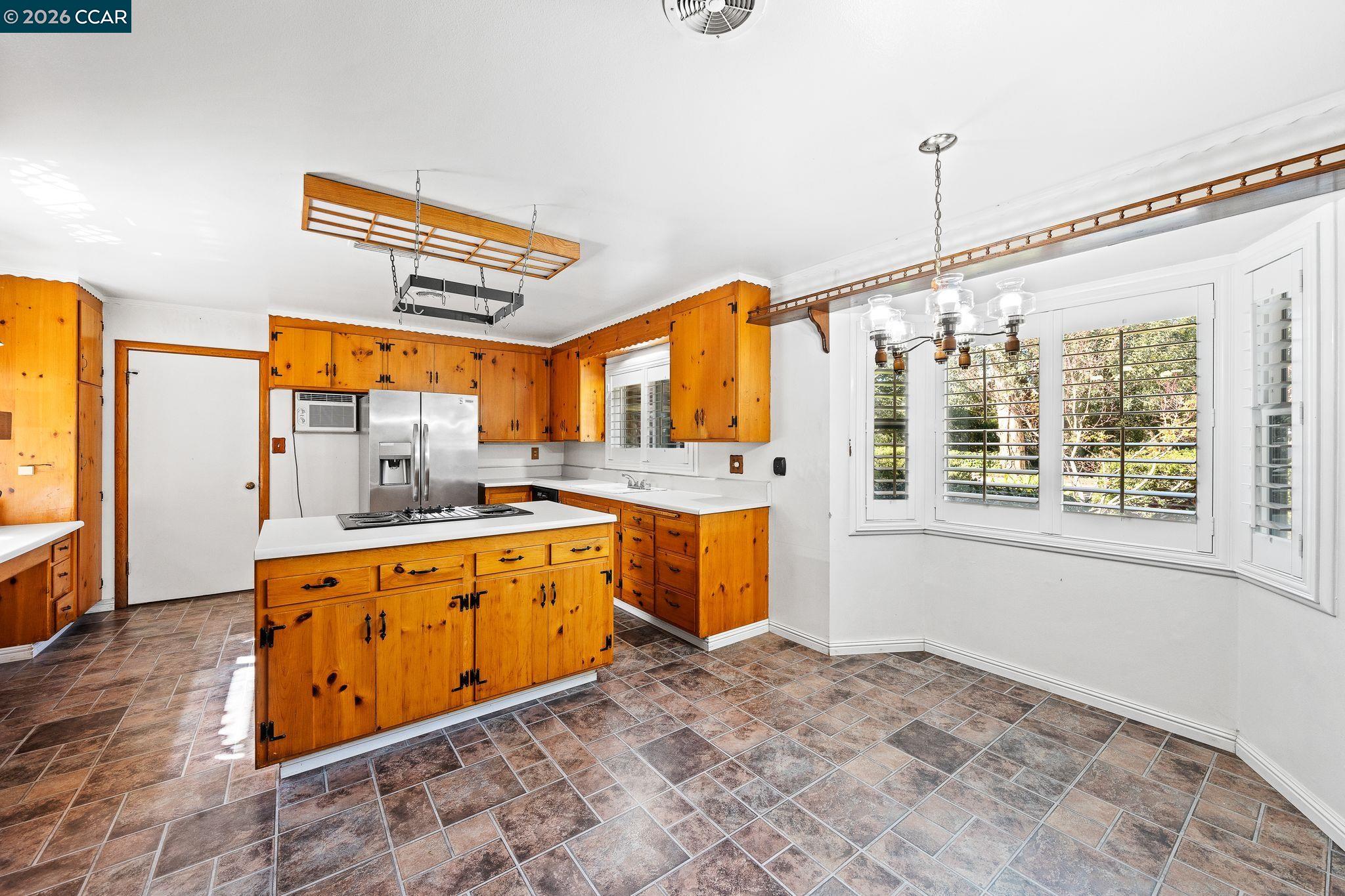 1174 Saint Francis Dr