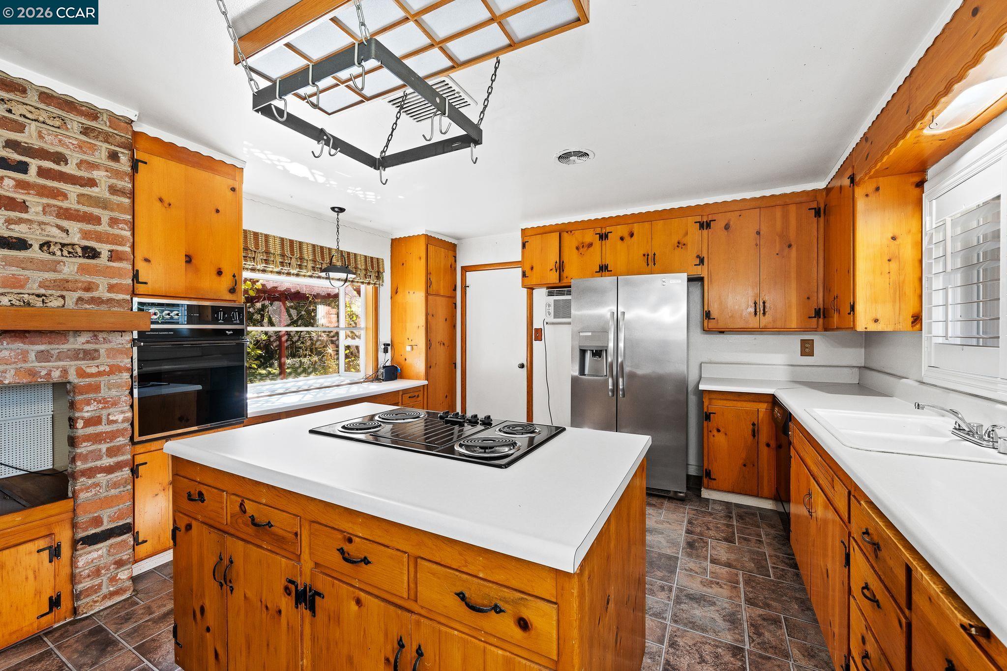 1174 Saint Francis Dr
