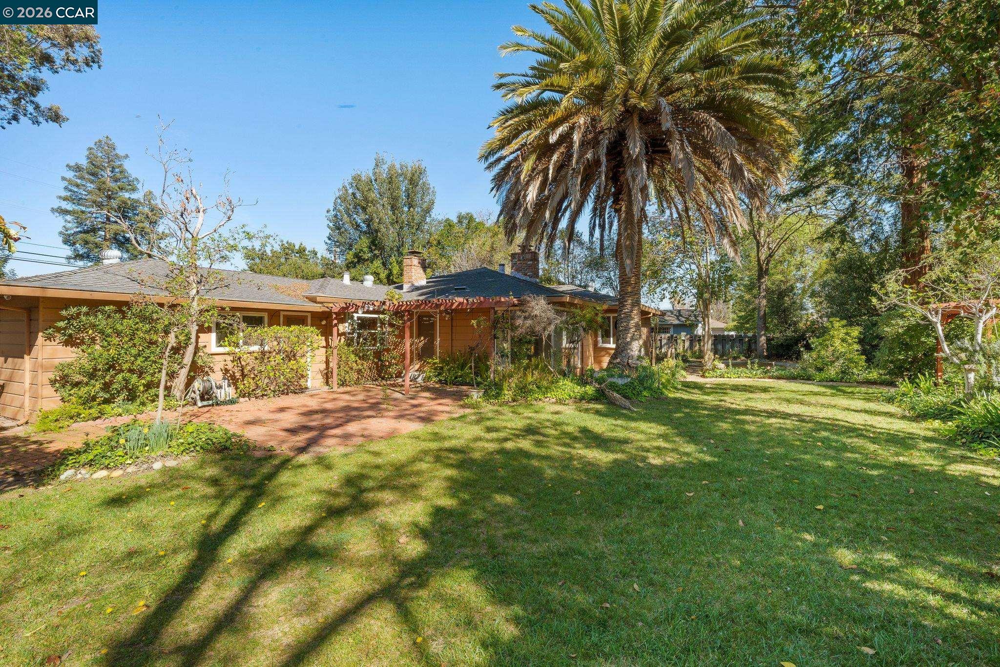 1174 Saint Francis Dr