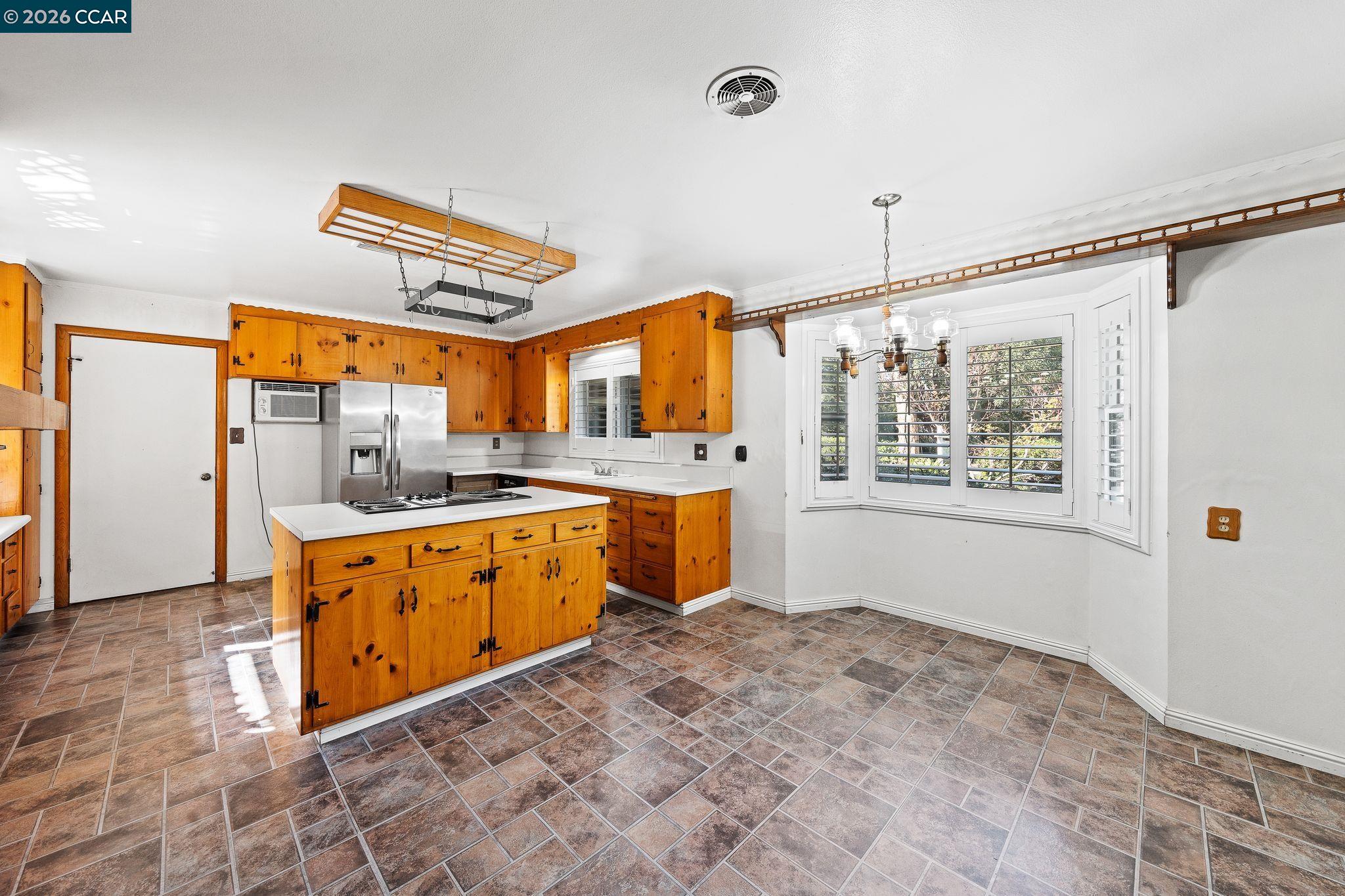 1174 Saint Francis Dr
