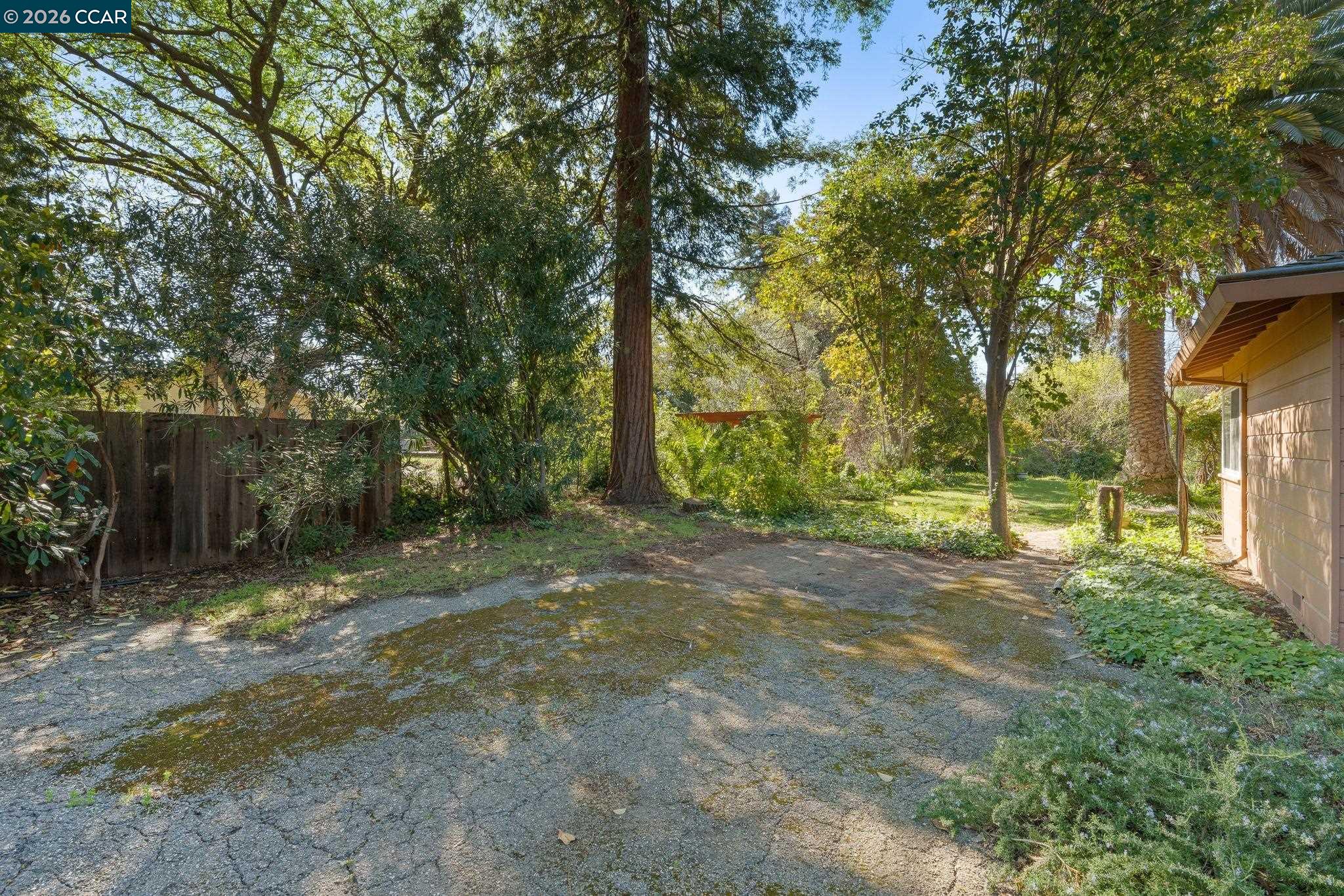 1174 Saint Francis Dr