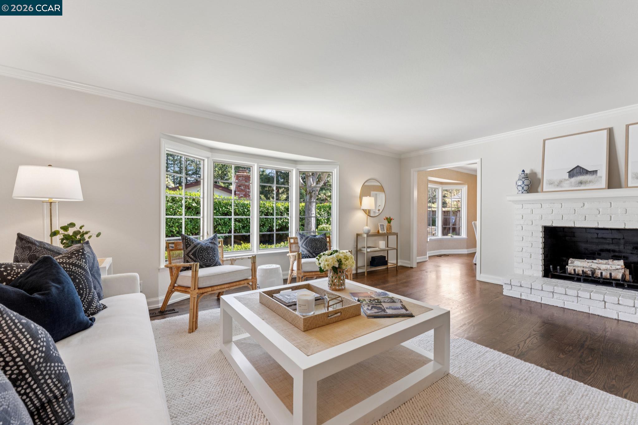 19 Eastwood Dr