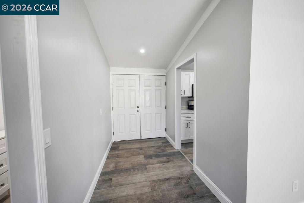 1737 Ravenwood Dr
