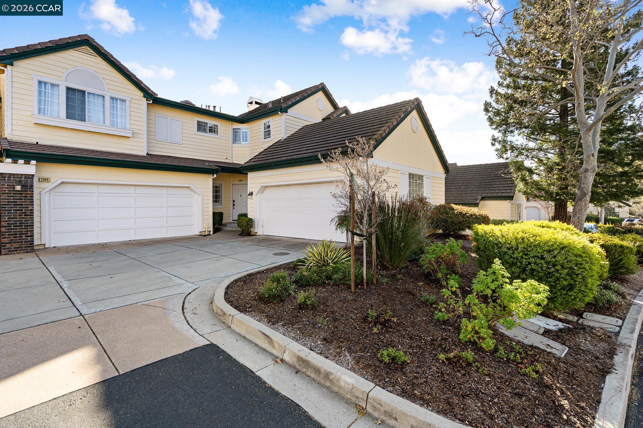1383 Shell Ln