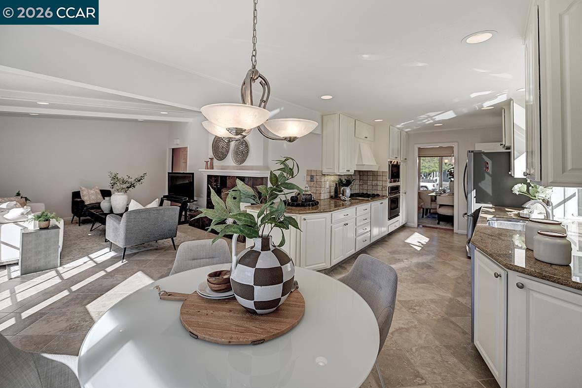 2253 Belford Dr