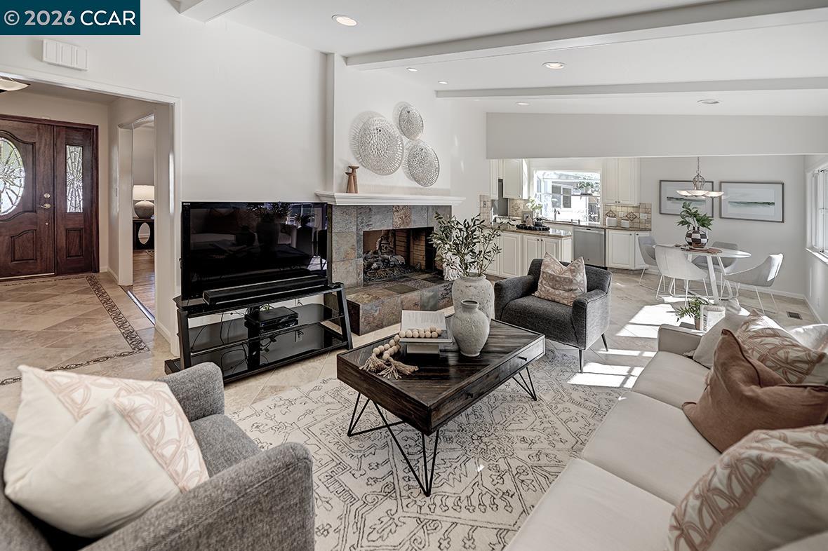 2253 Belford Dr
