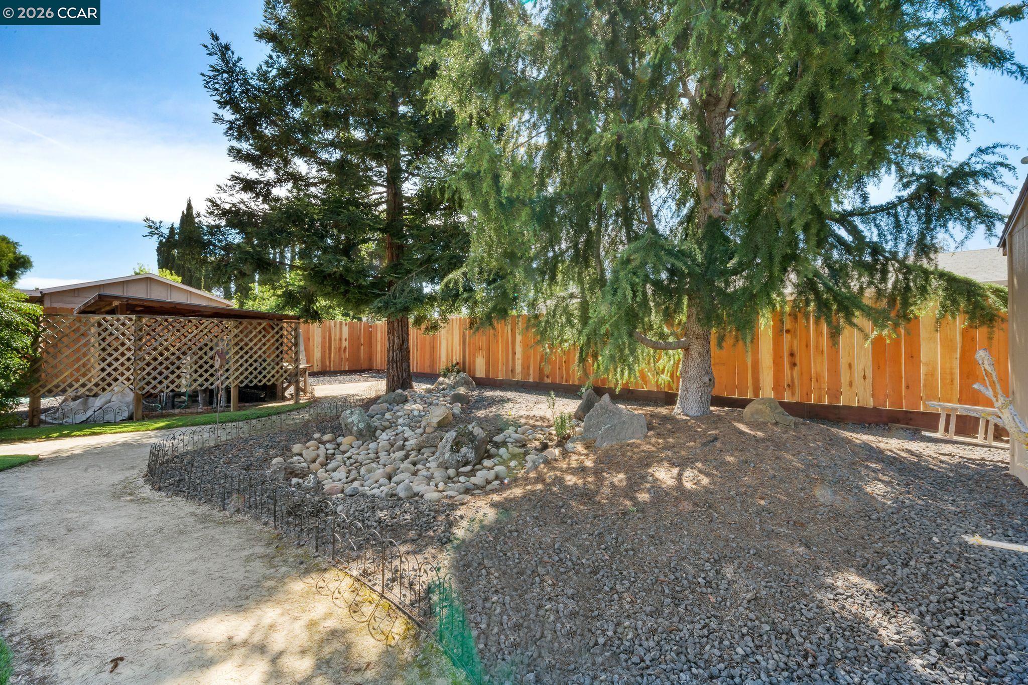 4020 Joan Ave