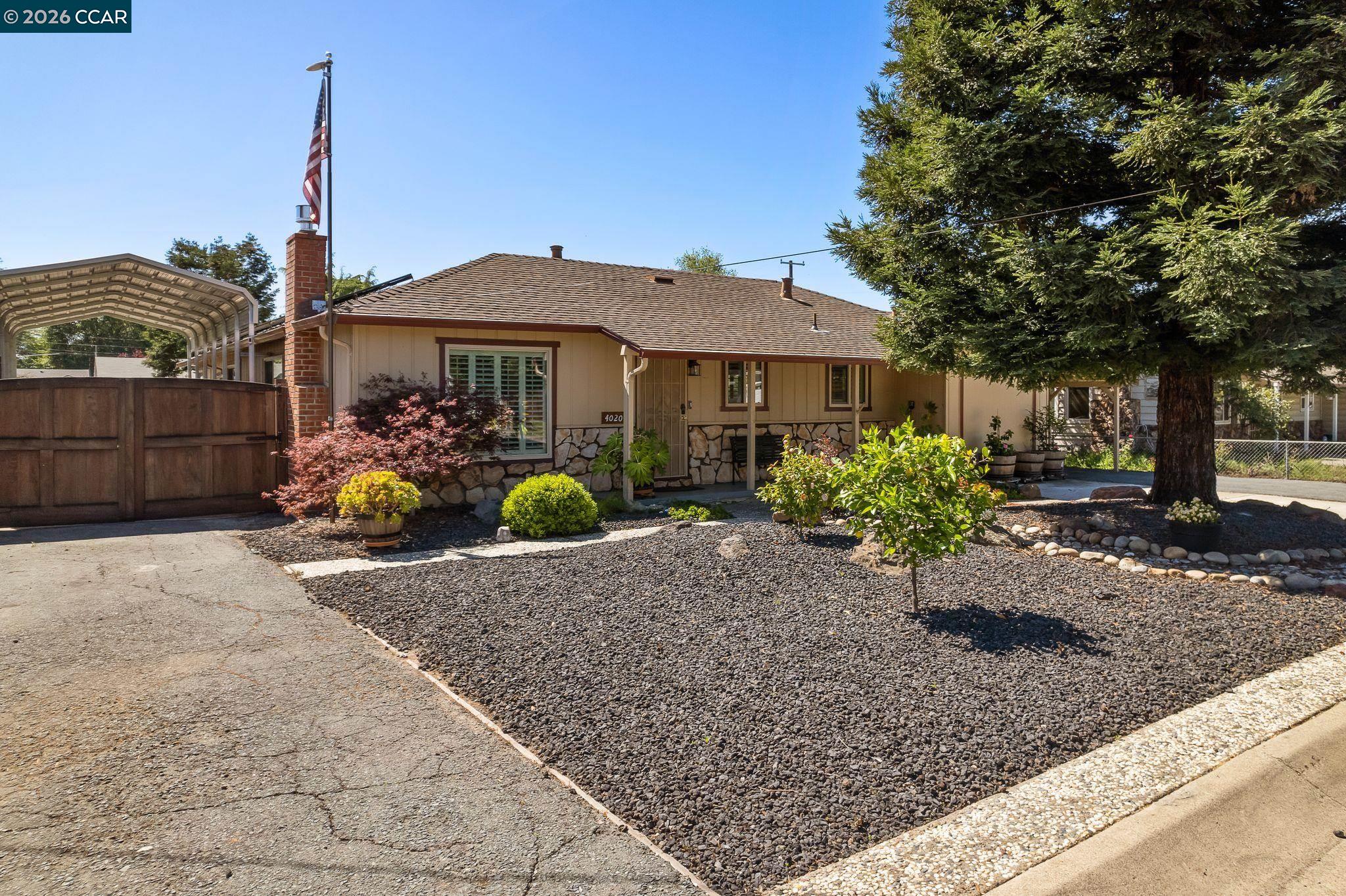 4020 Joan Ave