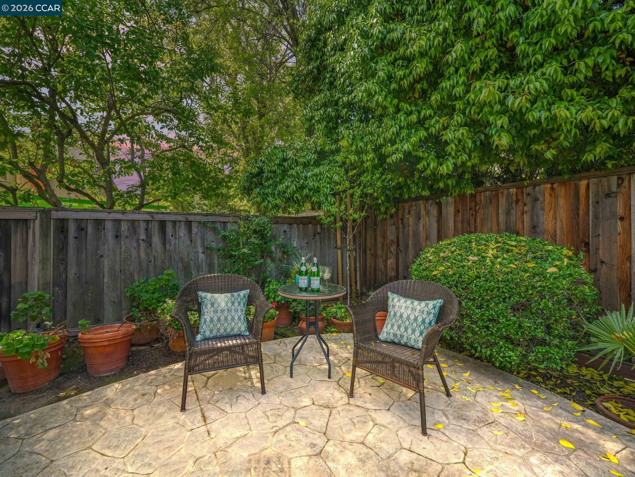 5021 Murchio Dr