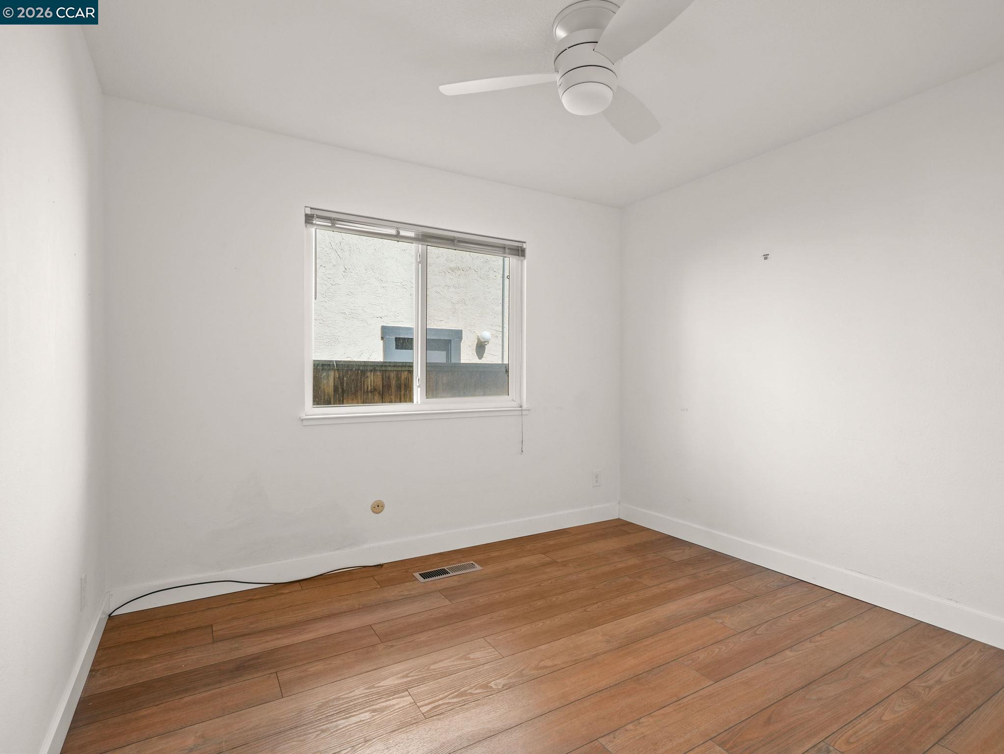 5021 Murchio Dr