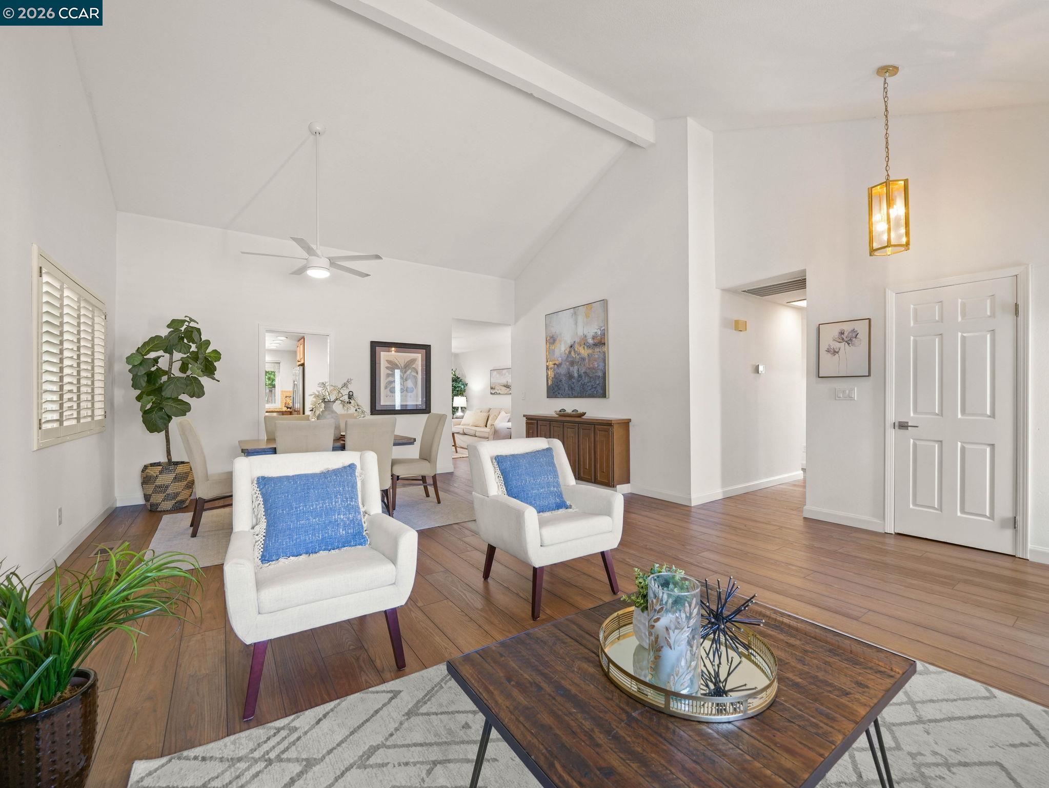 5021 Murchio Dr