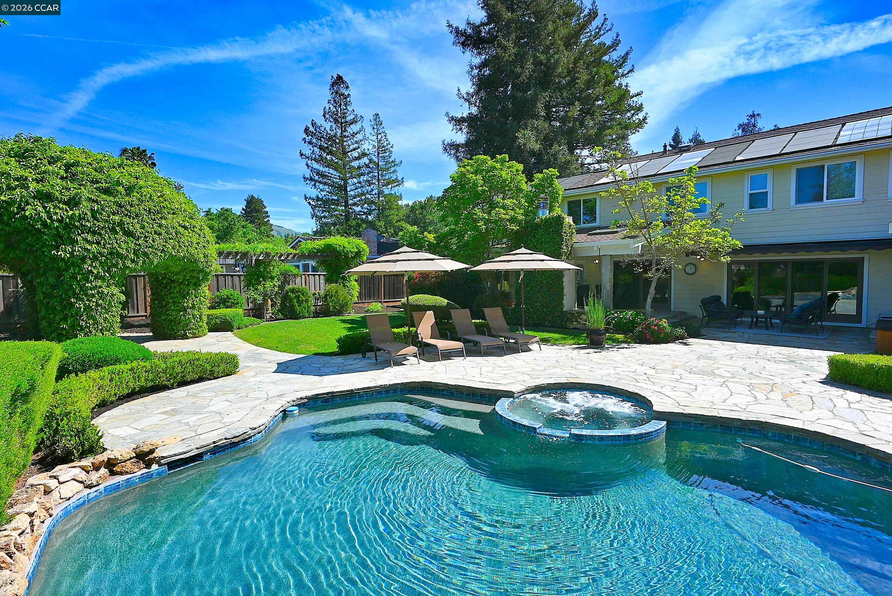 2648 Comistas Drive