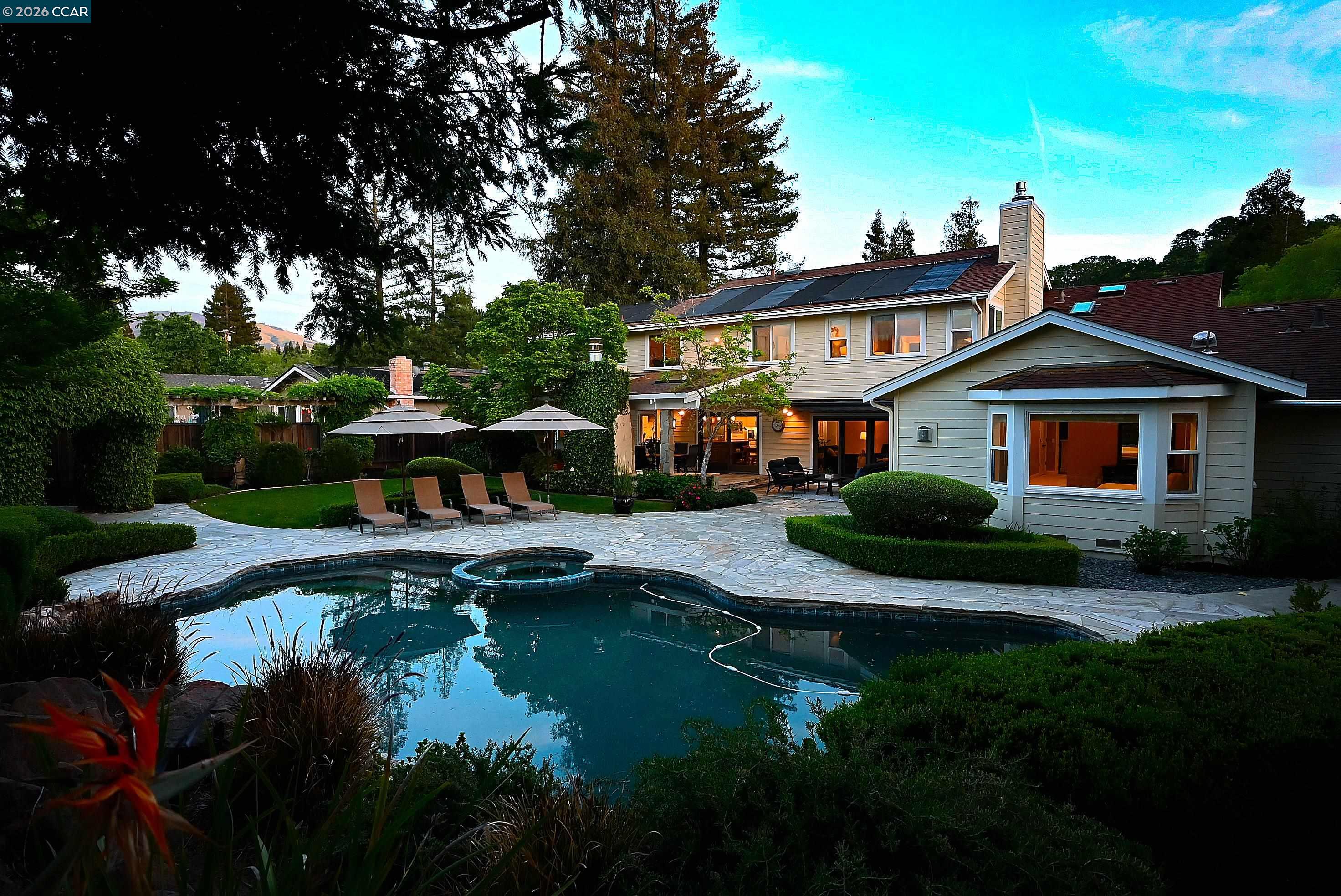 2648 Comistas Drive