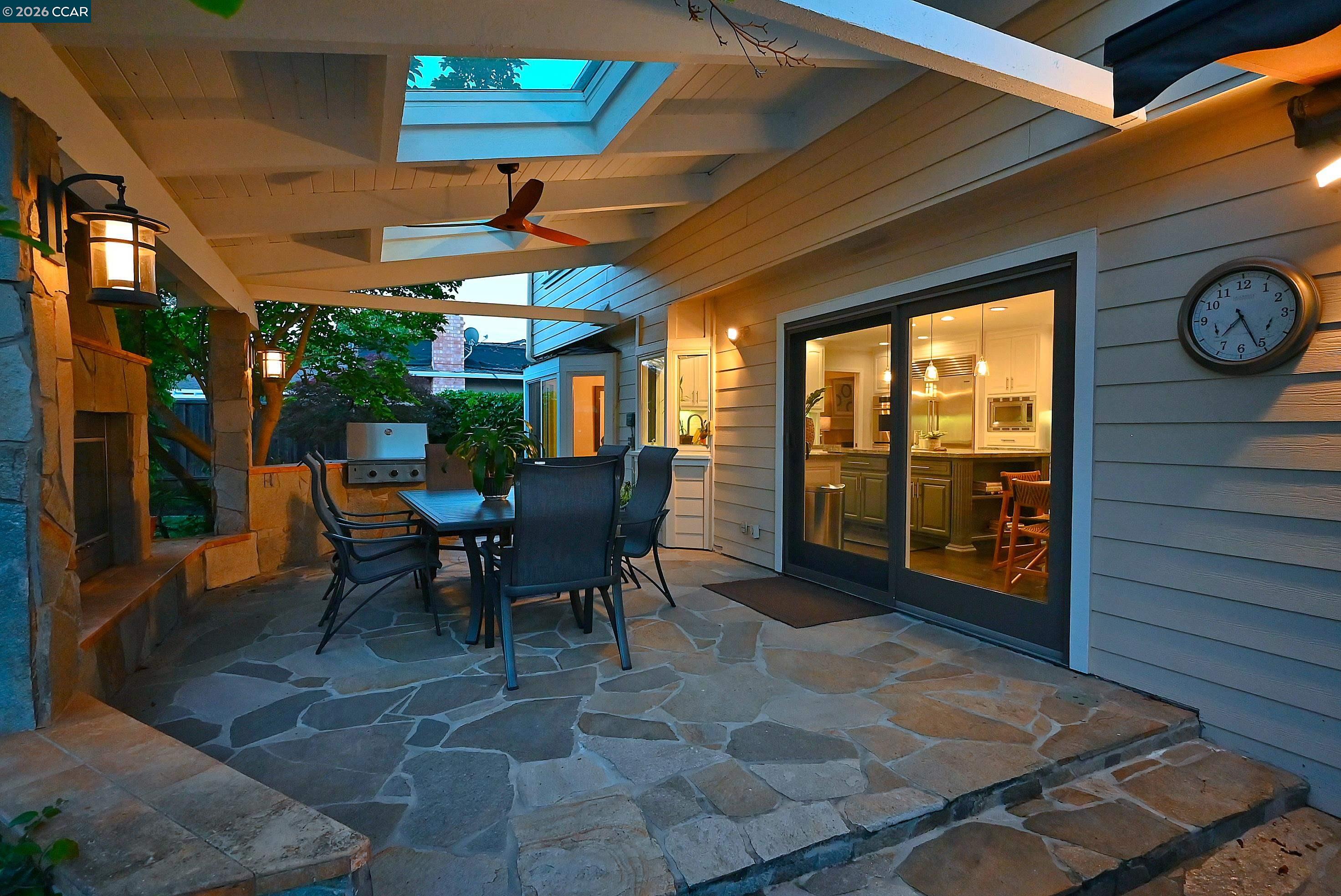 2648 Comistas Drive
