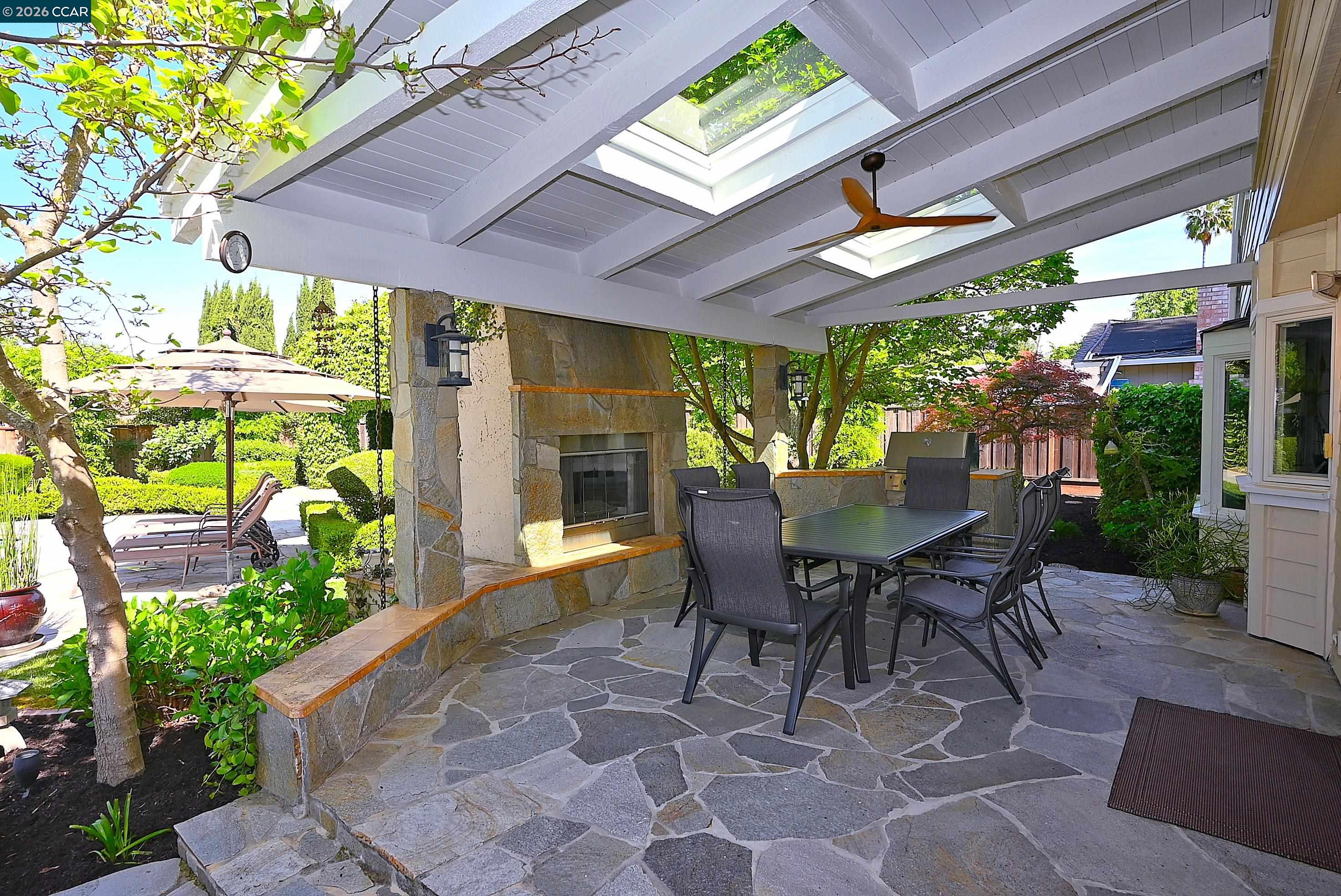 2648 Comistas Drive
