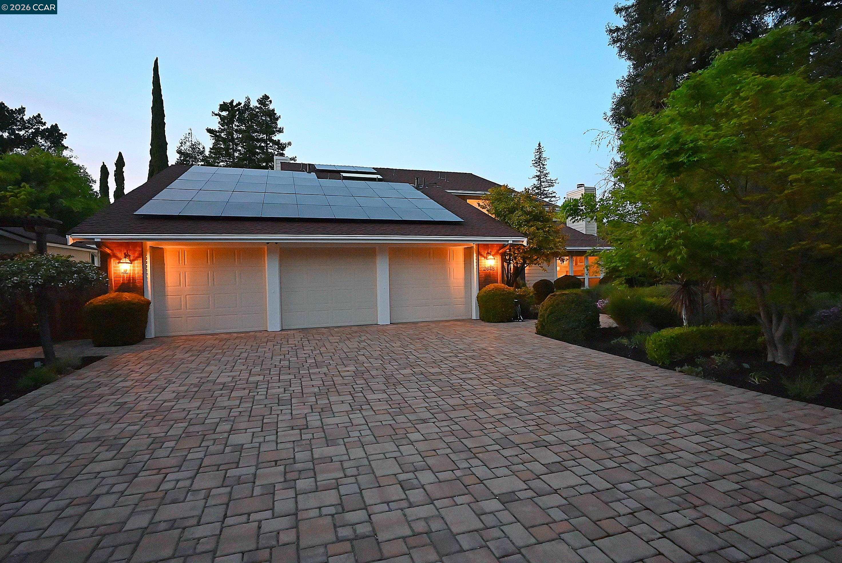 2648 Comistas Drive