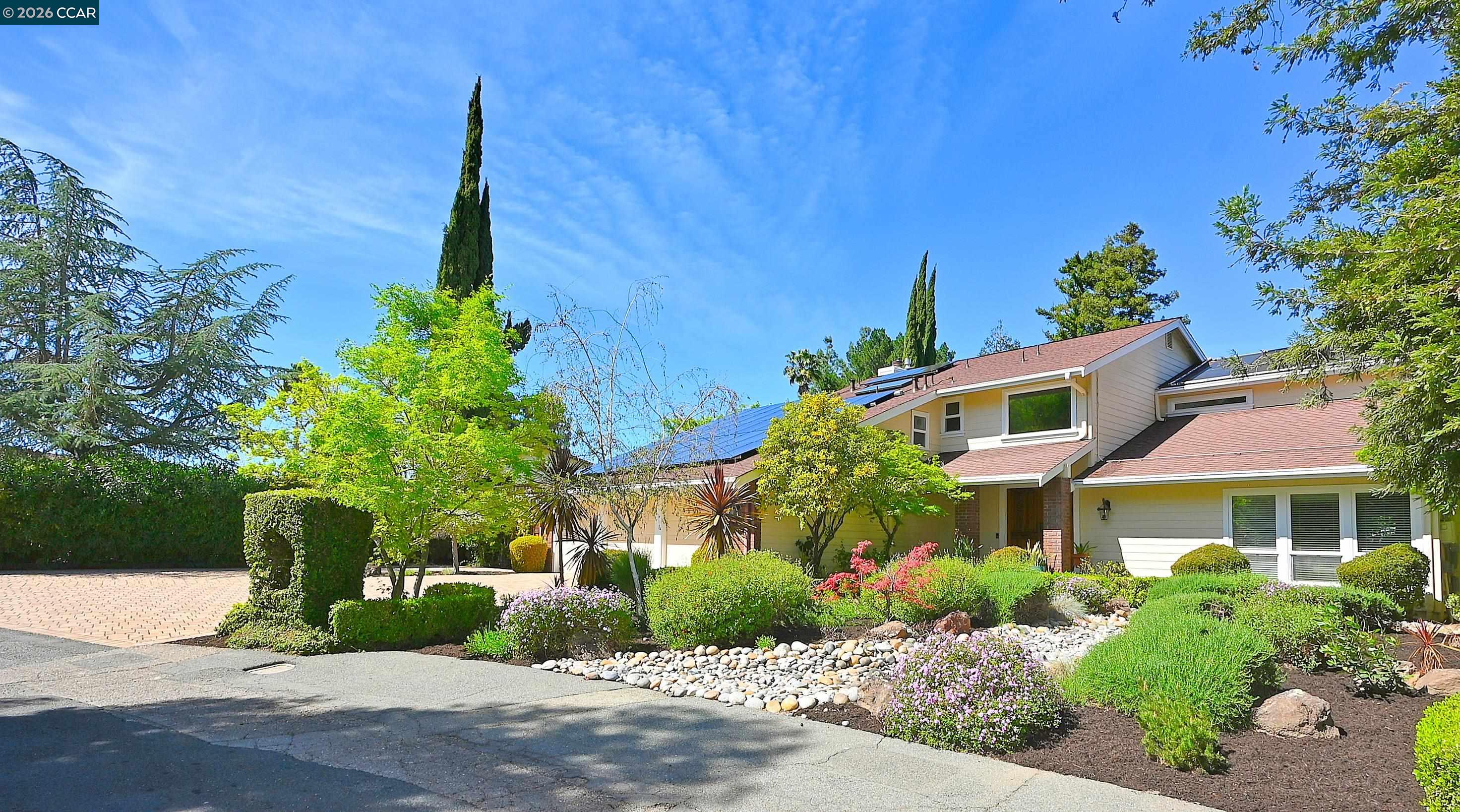 2648 Comistas Drive