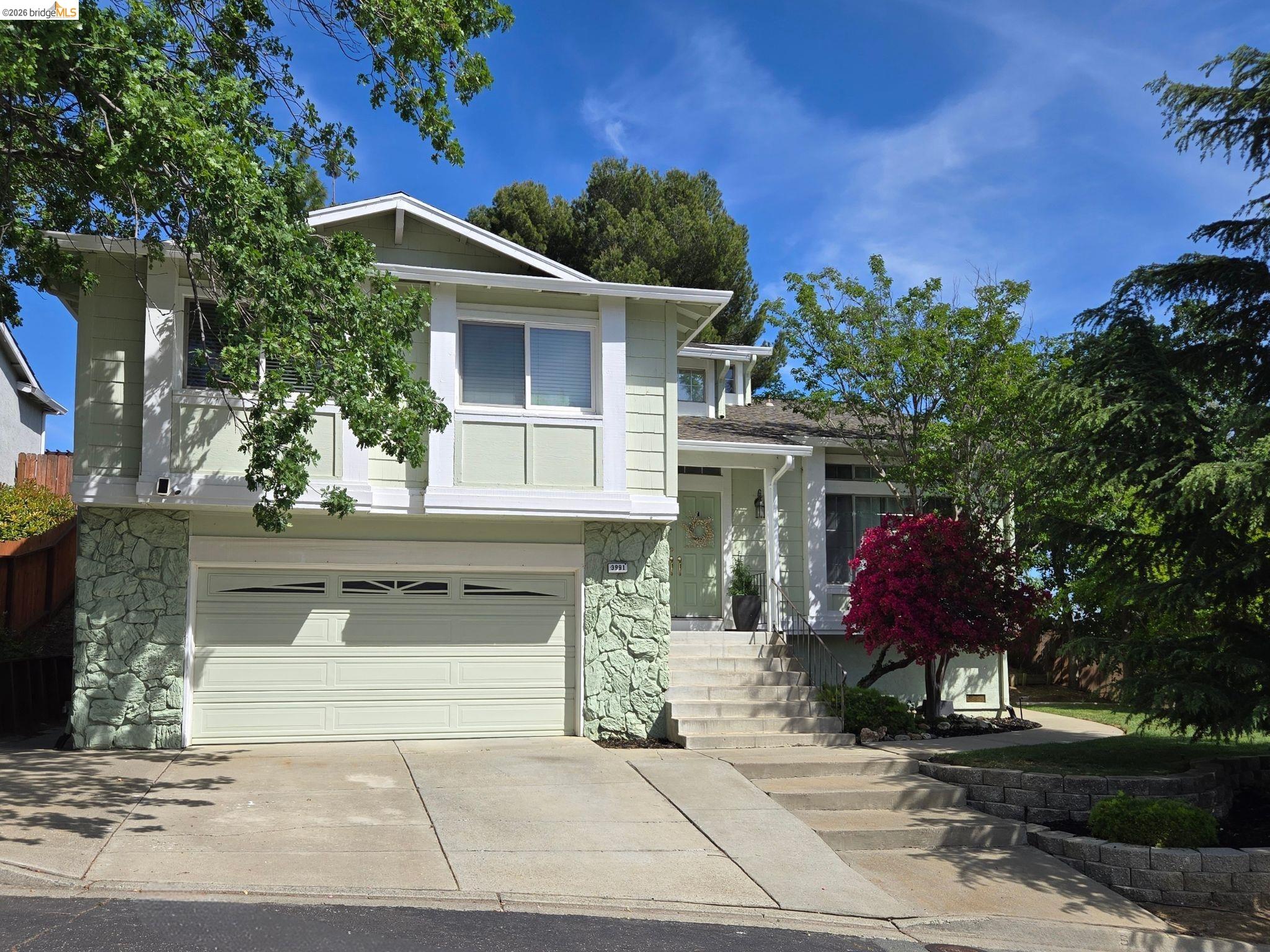 3991 Alta Vista Cir