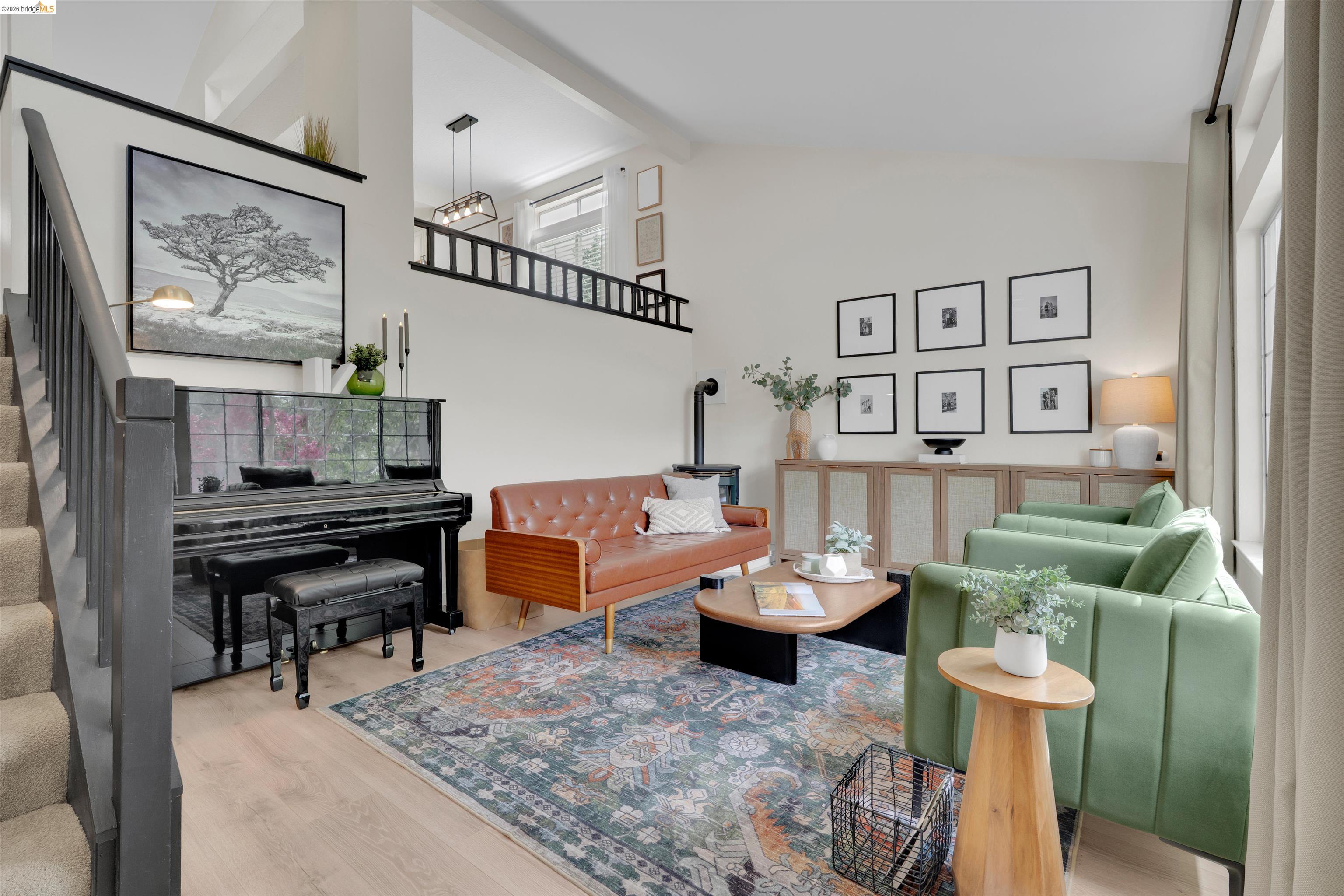 3991 Alta Vista Cir