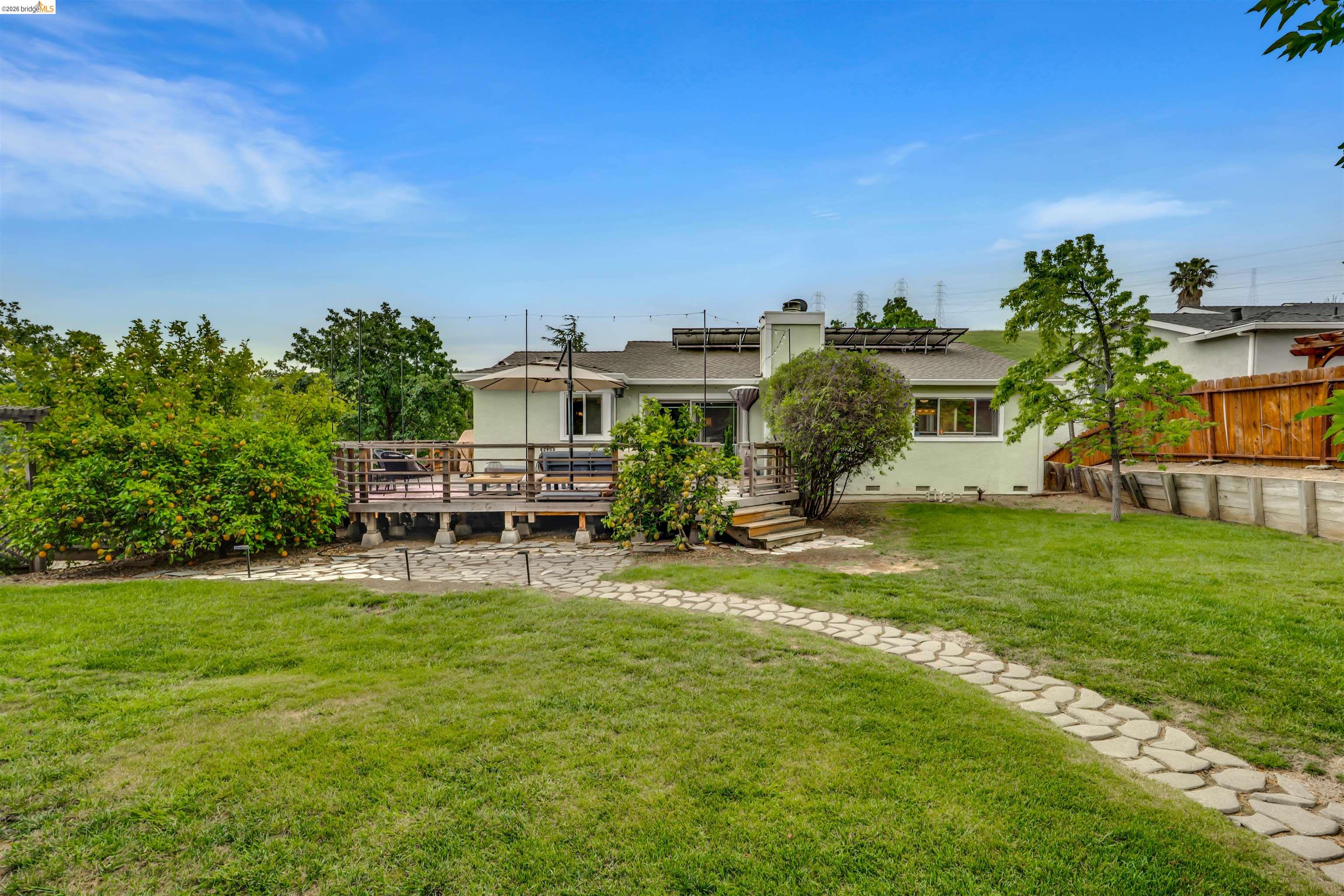 3991 Alta Vista Cir