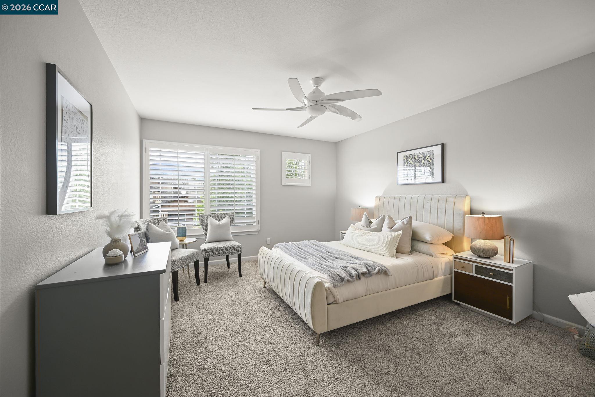 1161 Torrey Pines Pl