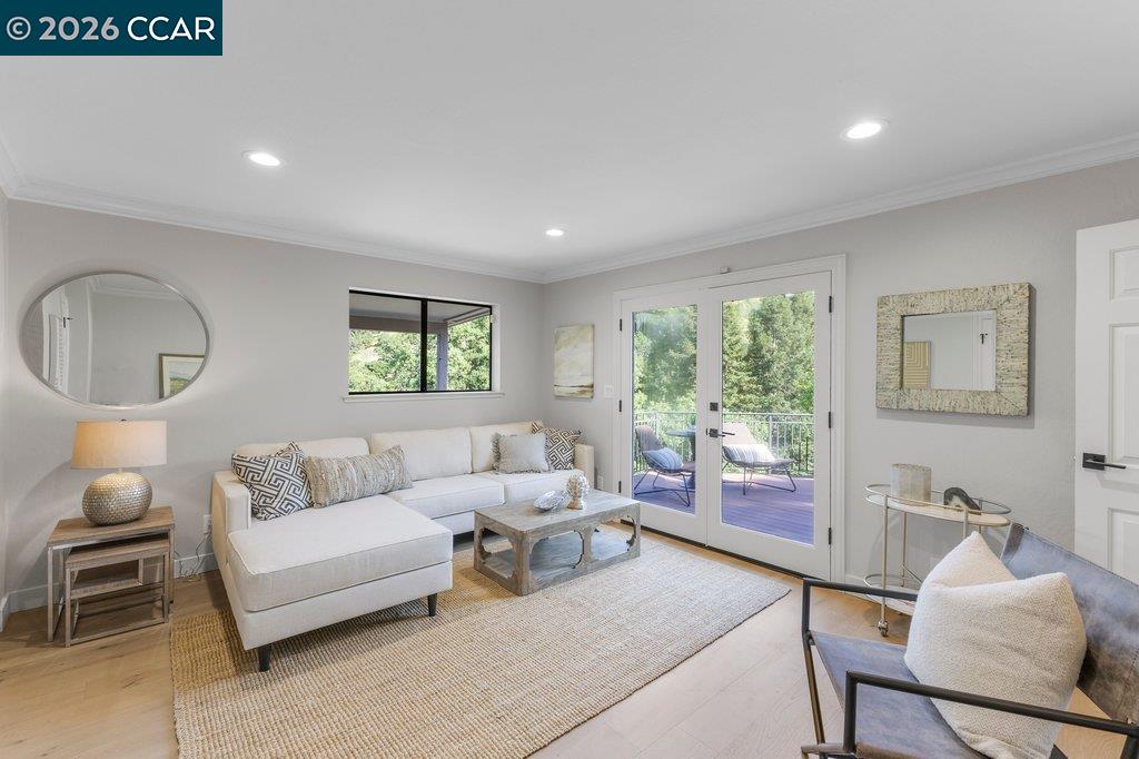 14 Springhill Lane