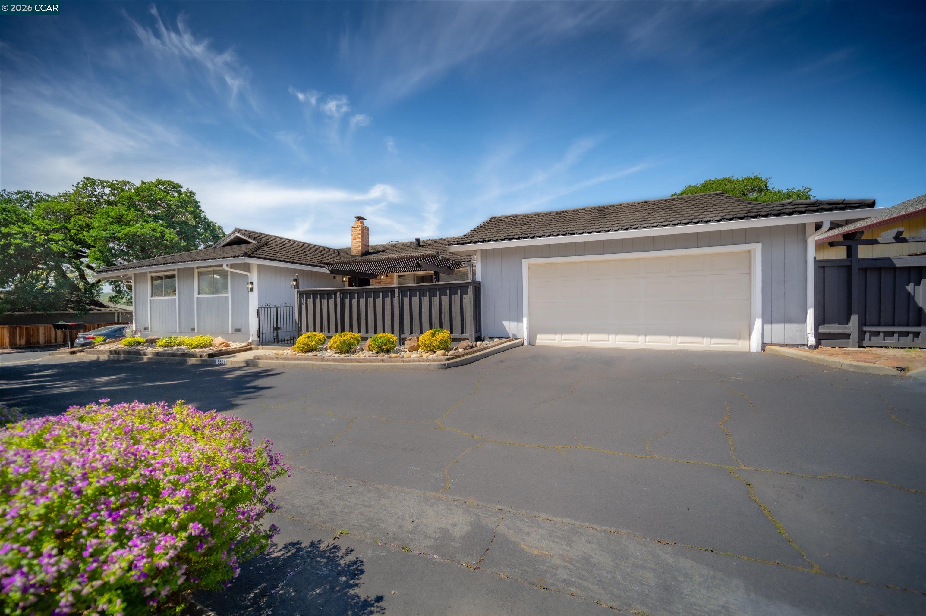 5581 Gonzalez Ct