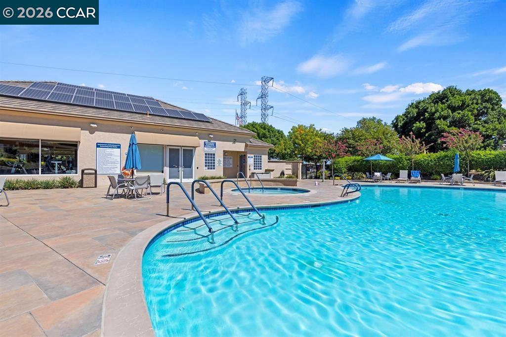 1524 Bismarck Ln