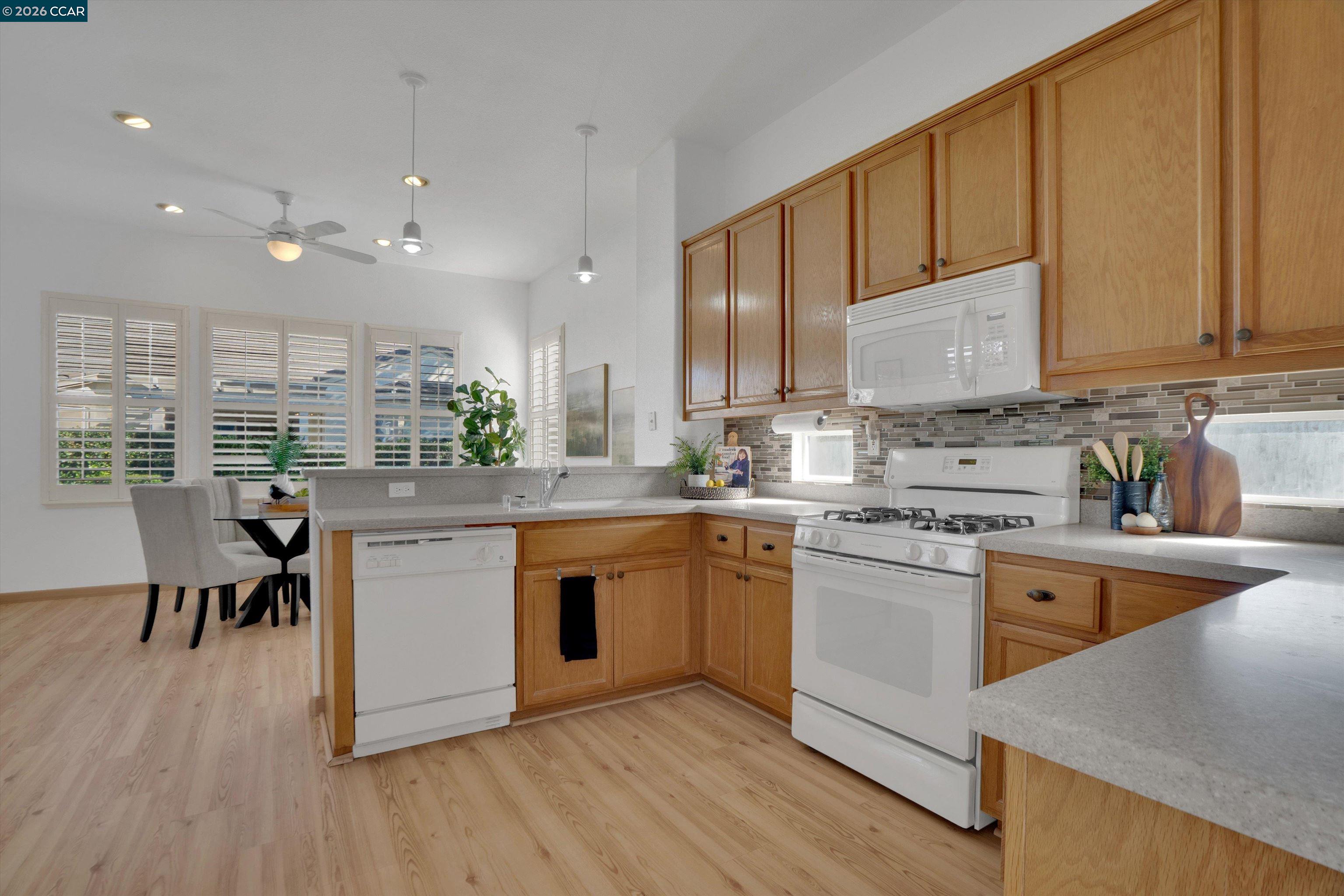 1524 Bismarck Ln